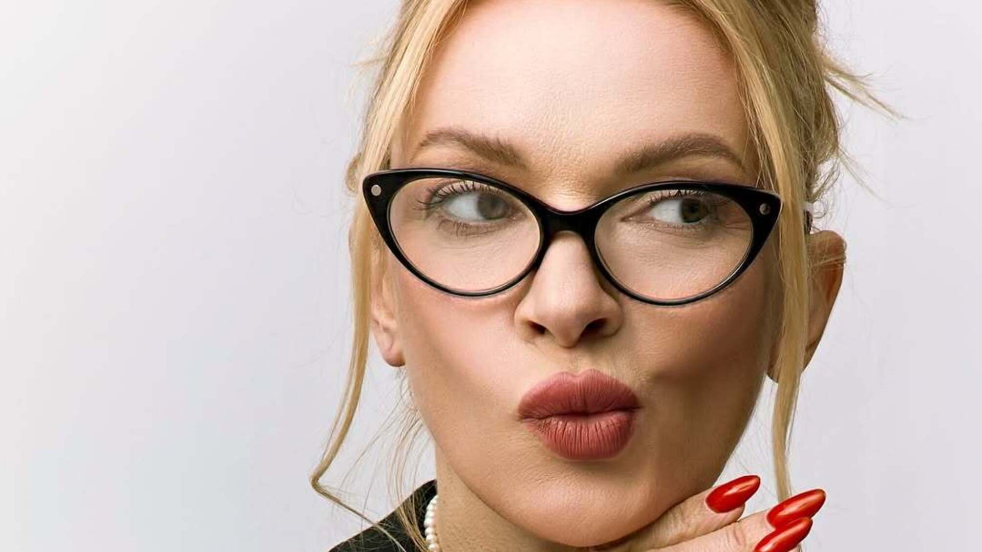 Поліна Неня про лікування невриту ока