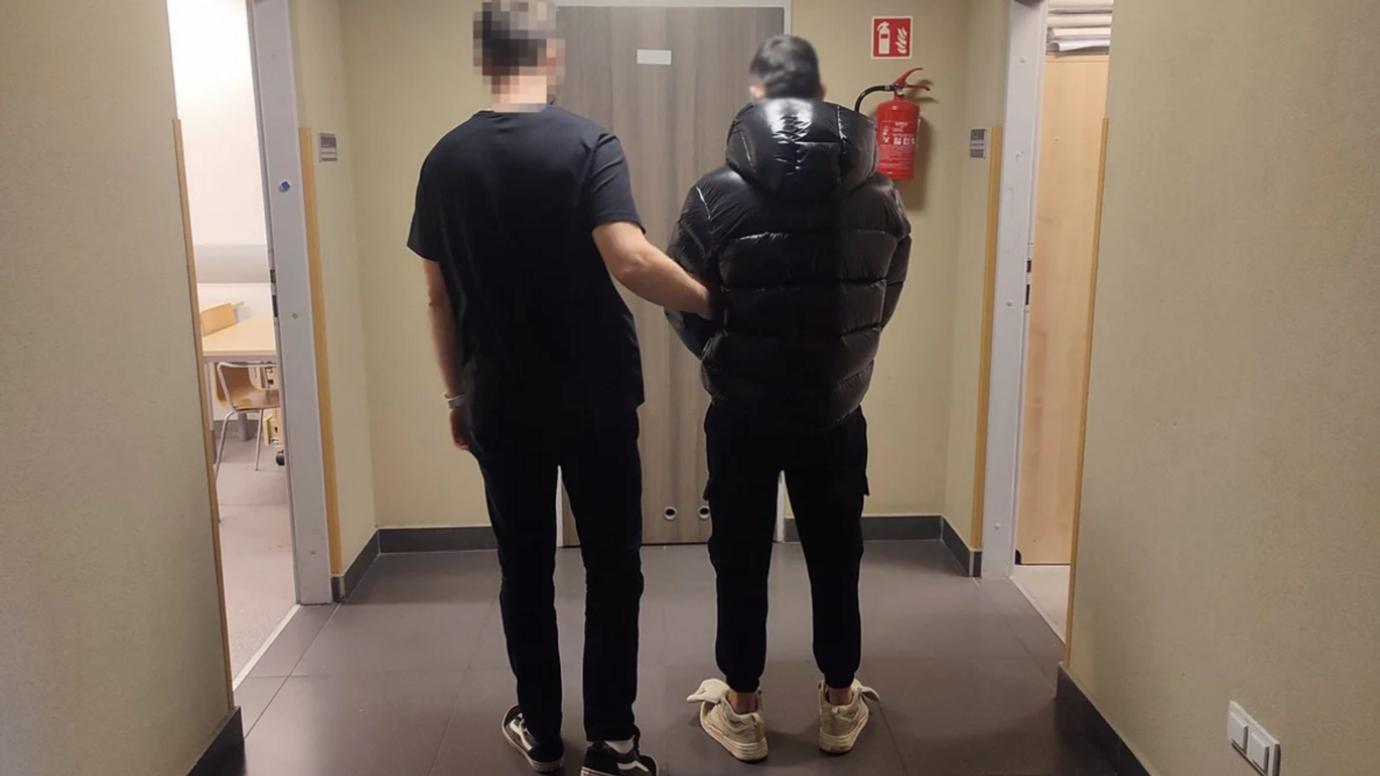 В Польше украинец украл у женщины телефон и потребовал 50 тысяч. злотых