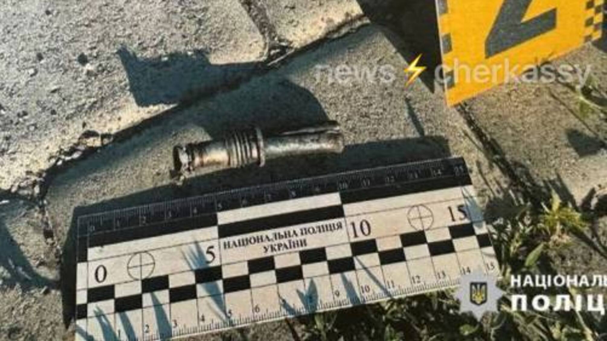 У селі Білозір’я місцевий мешканець підкинув гранату у двір будинку