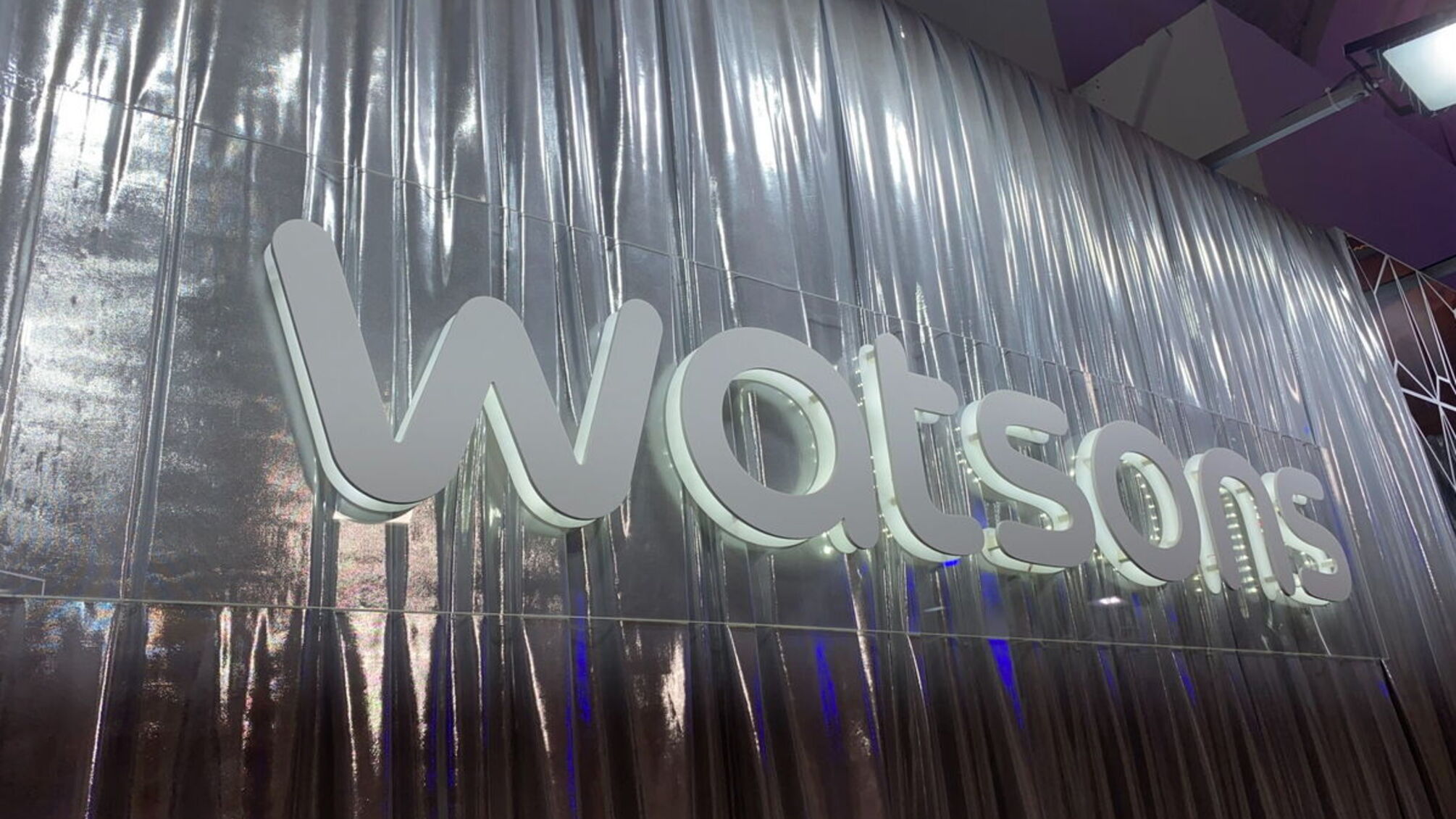 На Ukrainian Fashion Week бренд Watsons представив стильний стенд