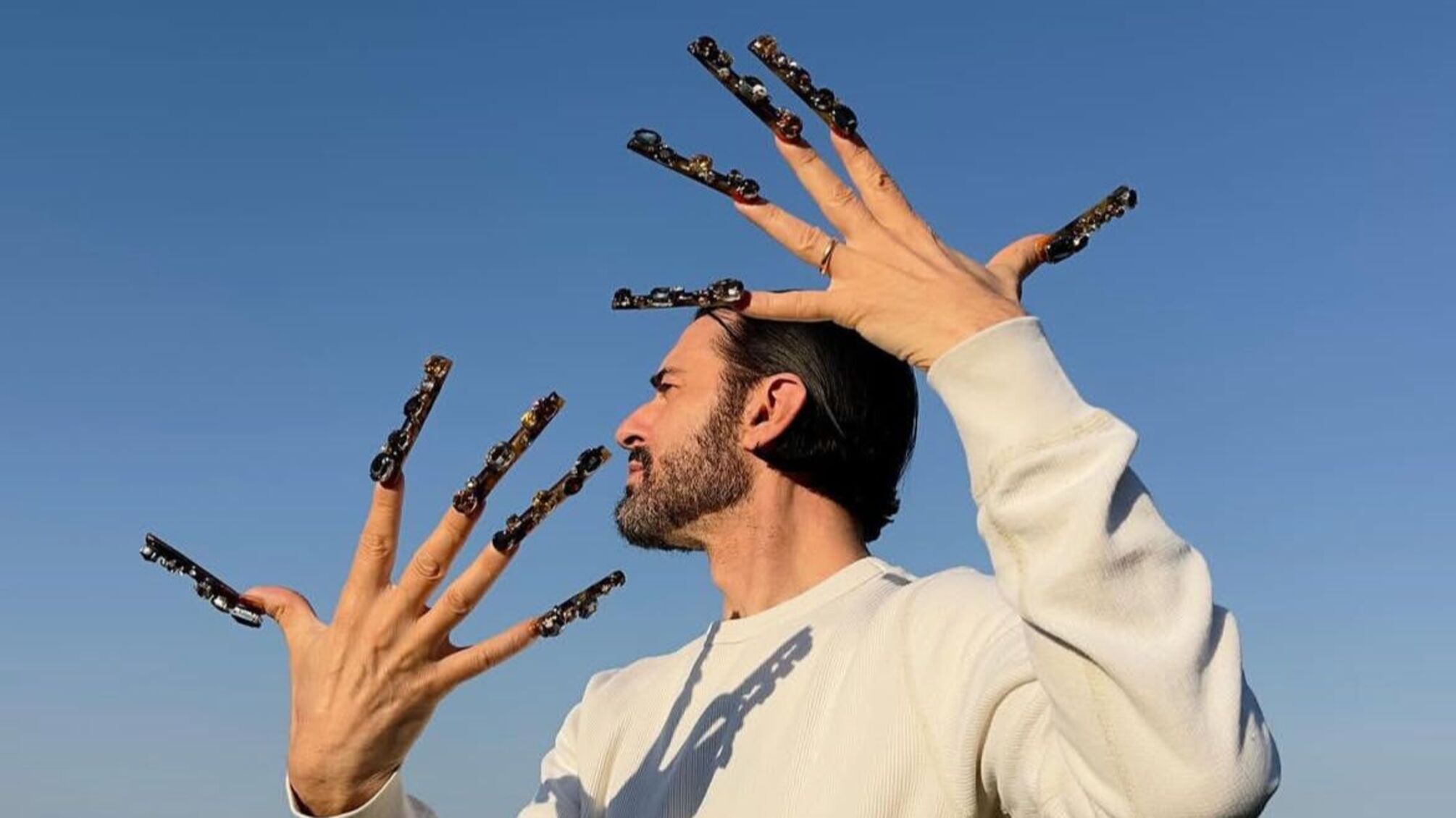 Дизайнерский подход к ногтям: как Марк Джейкобс сделал маникюр частью своего стиля