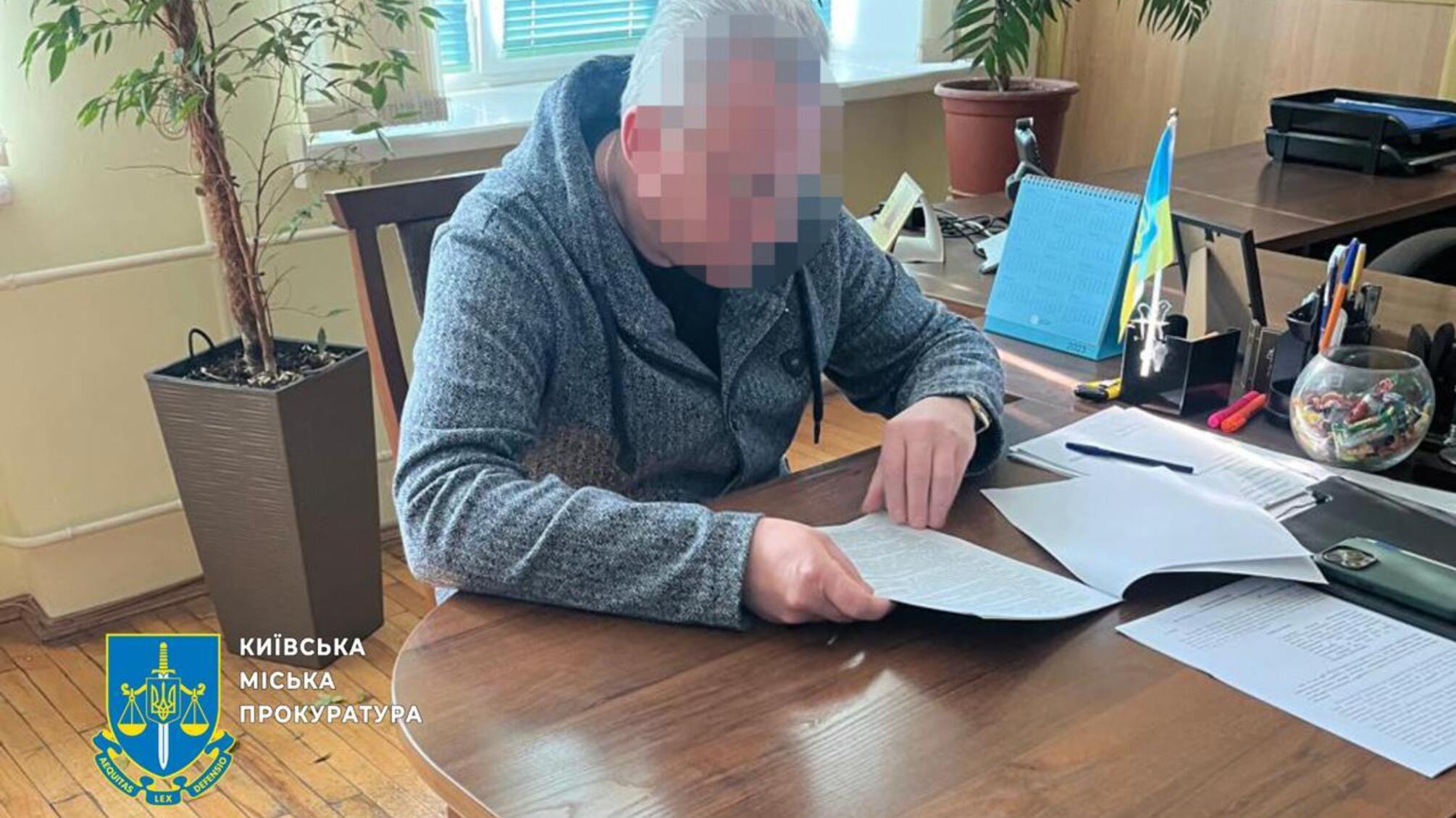 Чиновника управління освіти Києва підозрюють у розтраті бюджетних коштів