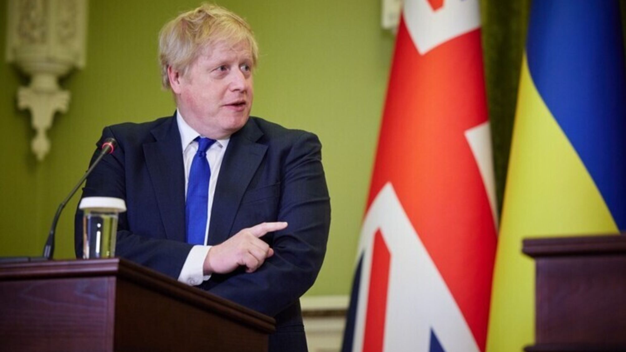 Колишній прем’єр Британії в Києві