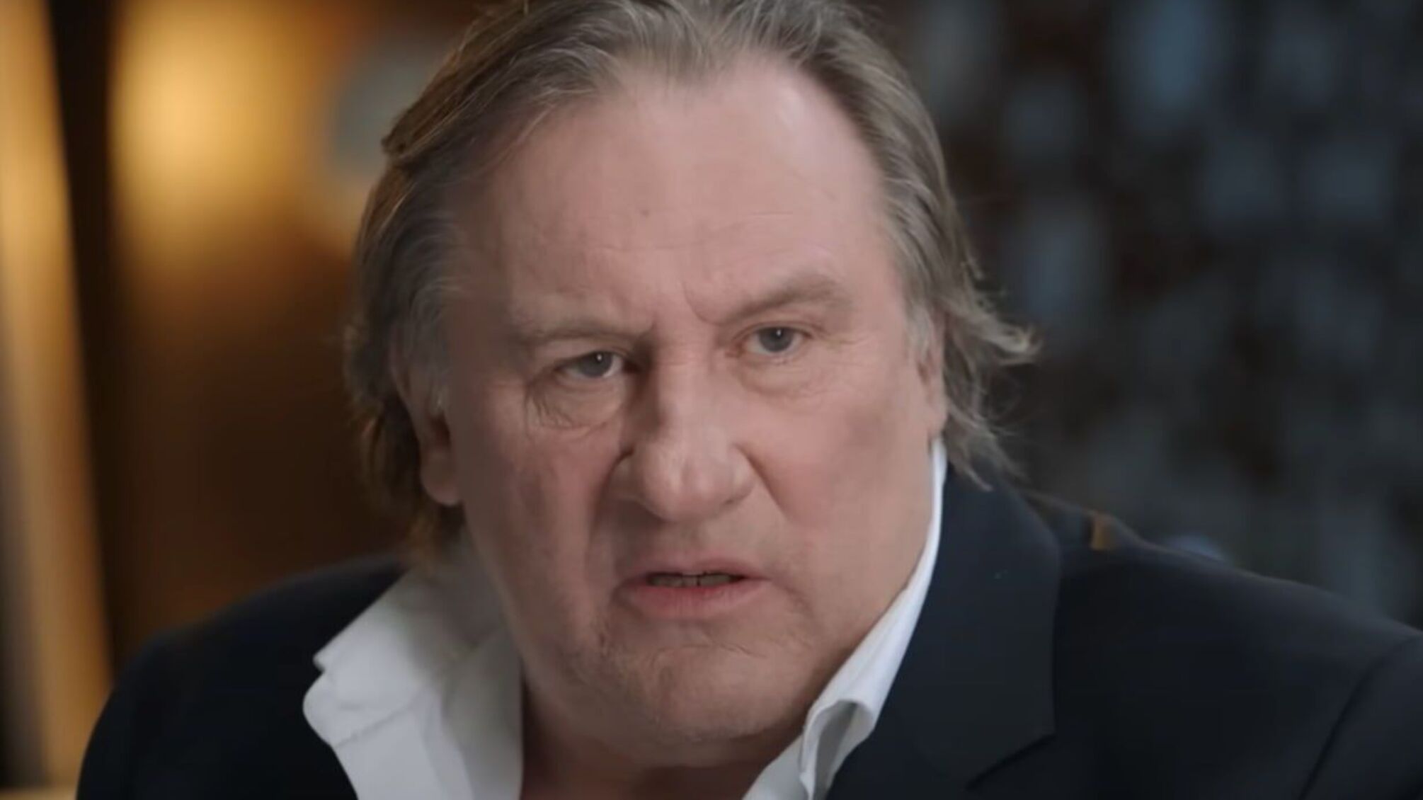 Французский актер Жерар Депардье снова в центре скандала: обвинения в мошенничестве