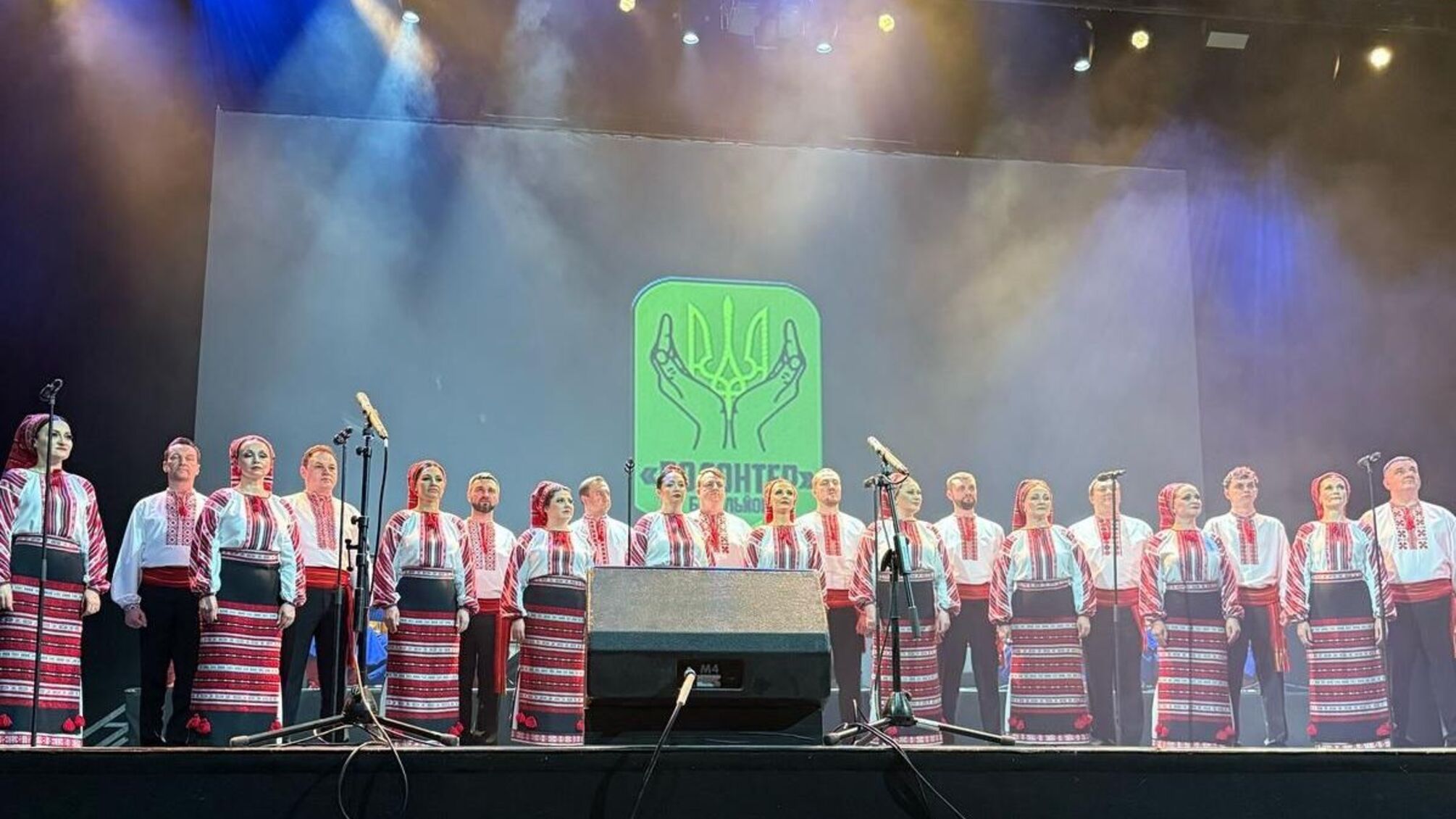 Благотворительный концерт в Лондоне: хор Веревки и Jamala поддержали Украину