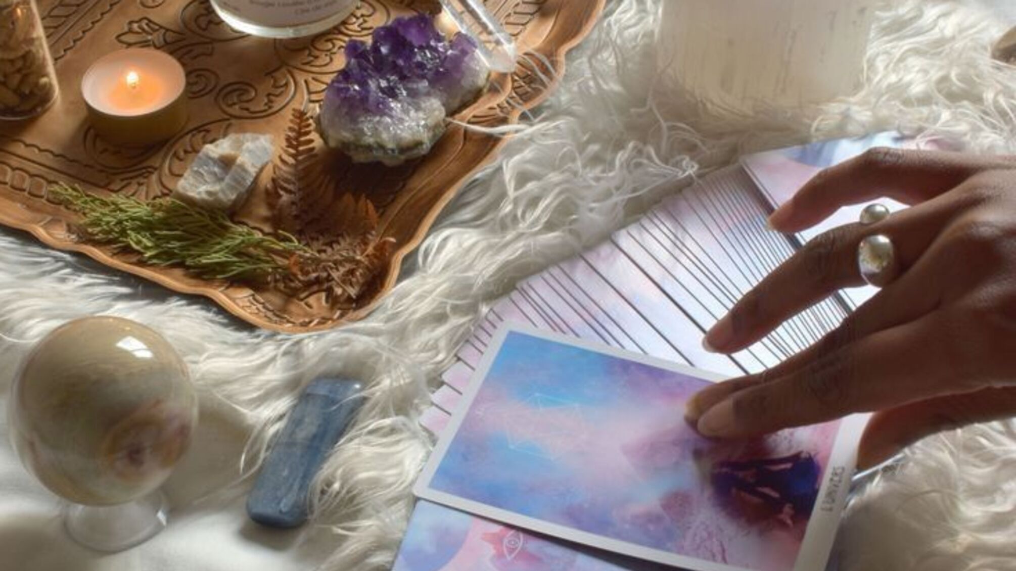 Советующие таро на 28 февраля для всех знаков