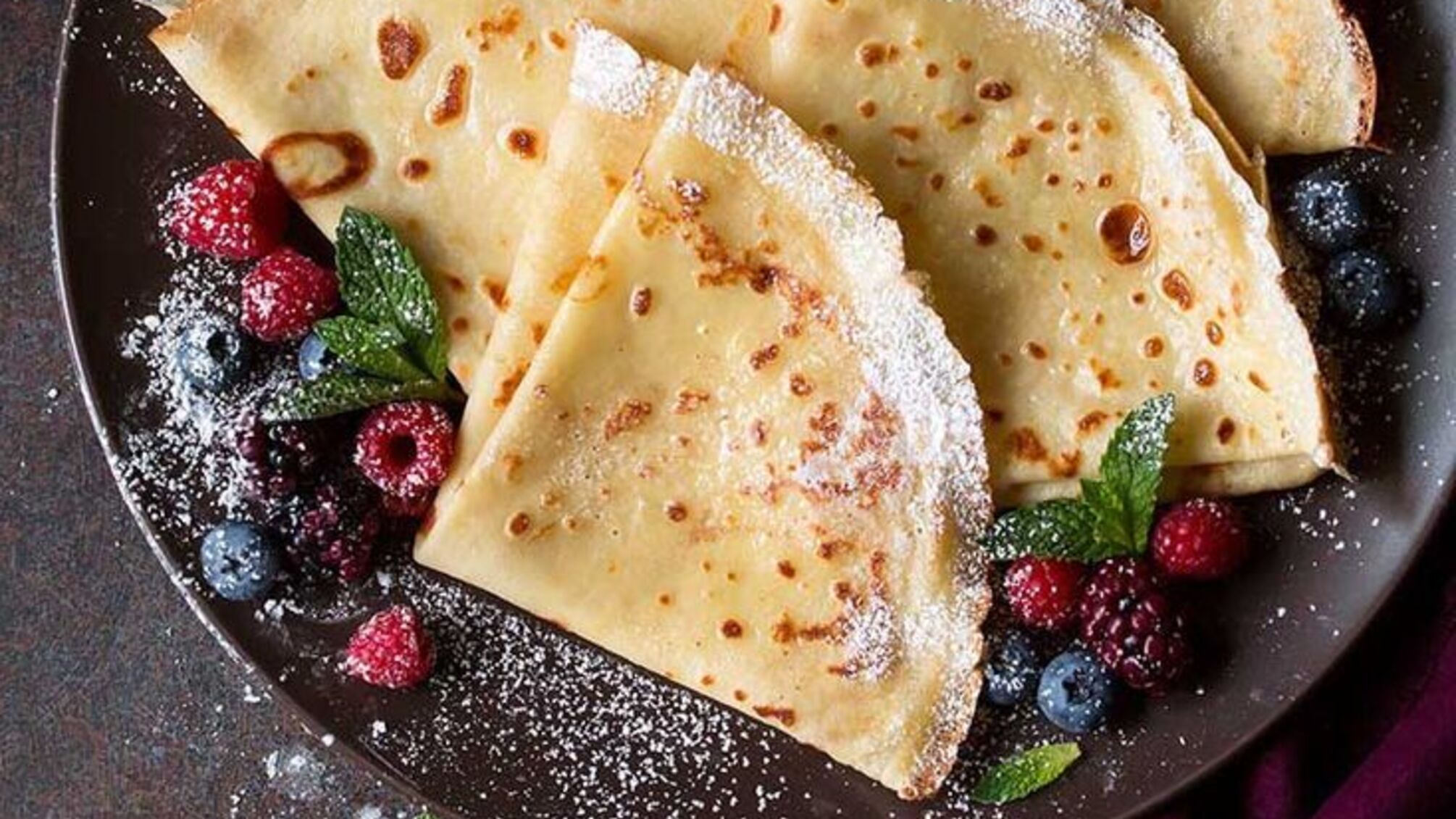 Нежные блины для любой начинки: пошаговый рецепт