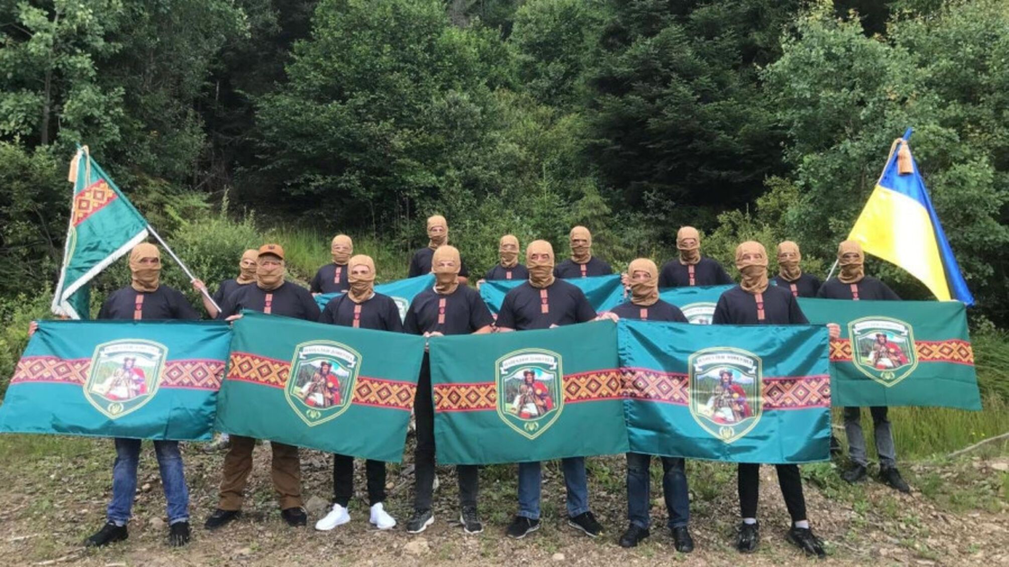 Як діяли 'нащадки' Довбуша