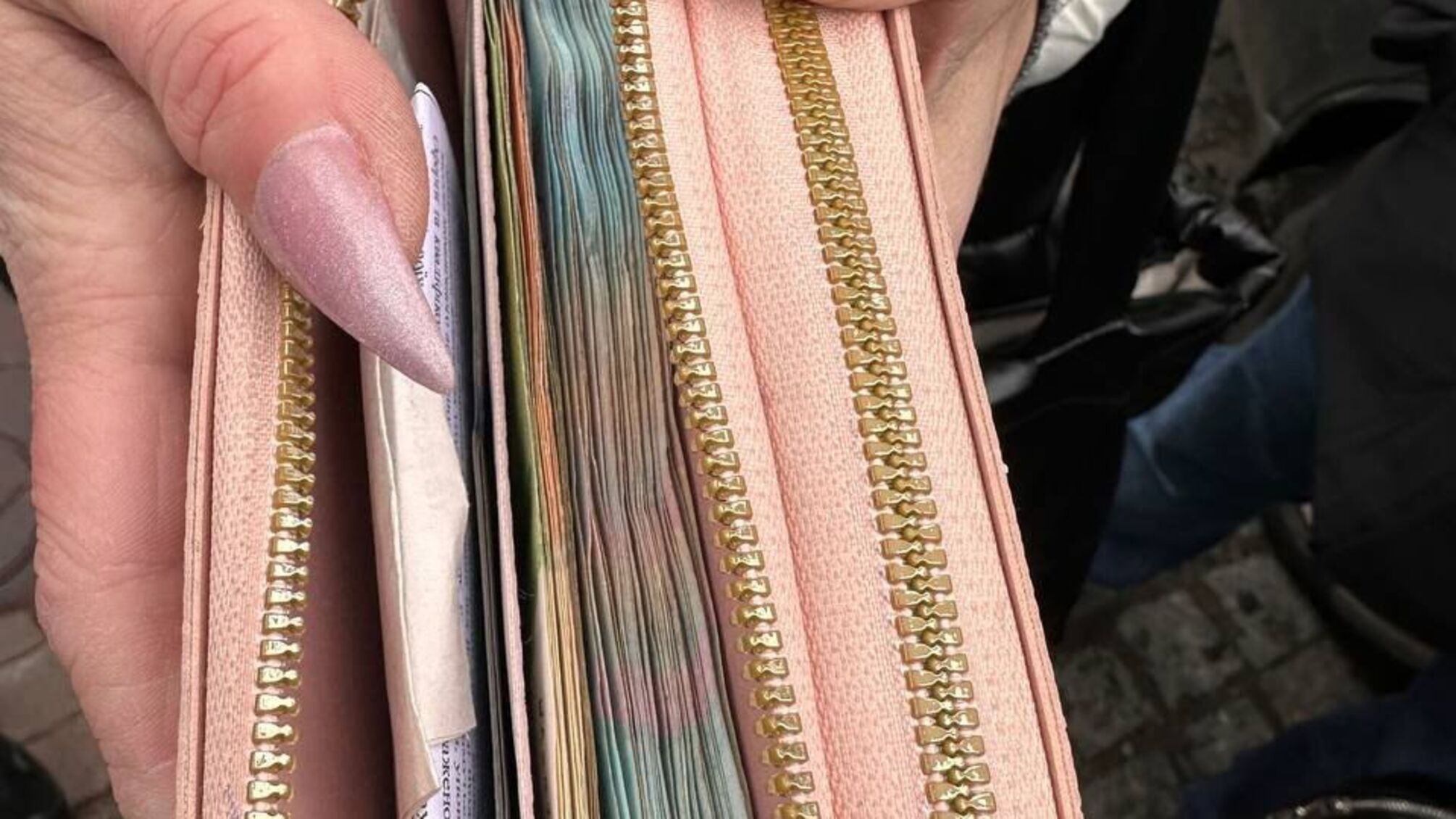 В Николаевской области украли 300 тысяч на зарплатах 'мертвых душ'