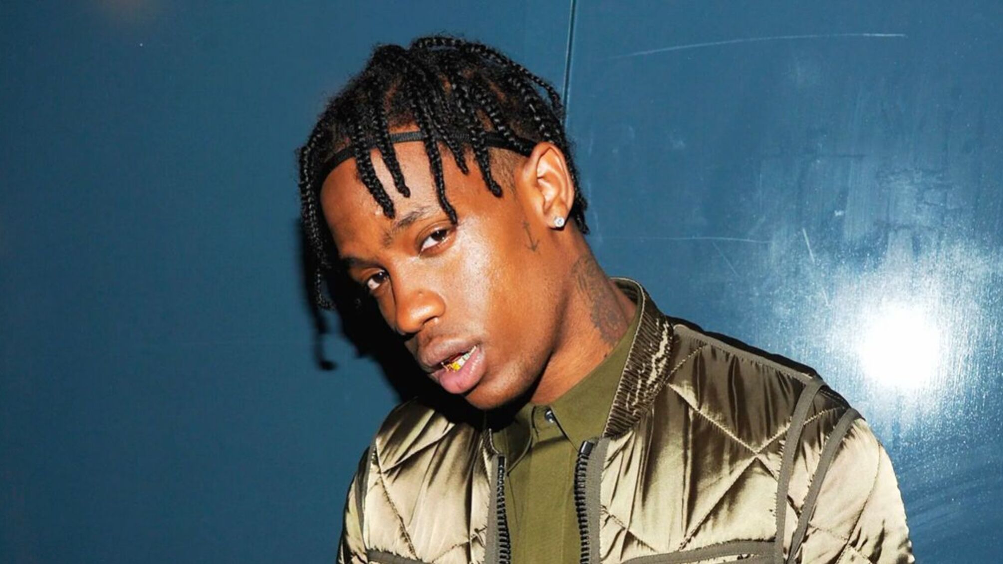 Трек Тревіса Скотта “4X4” дебютував на першому місці Billboard Hot 100