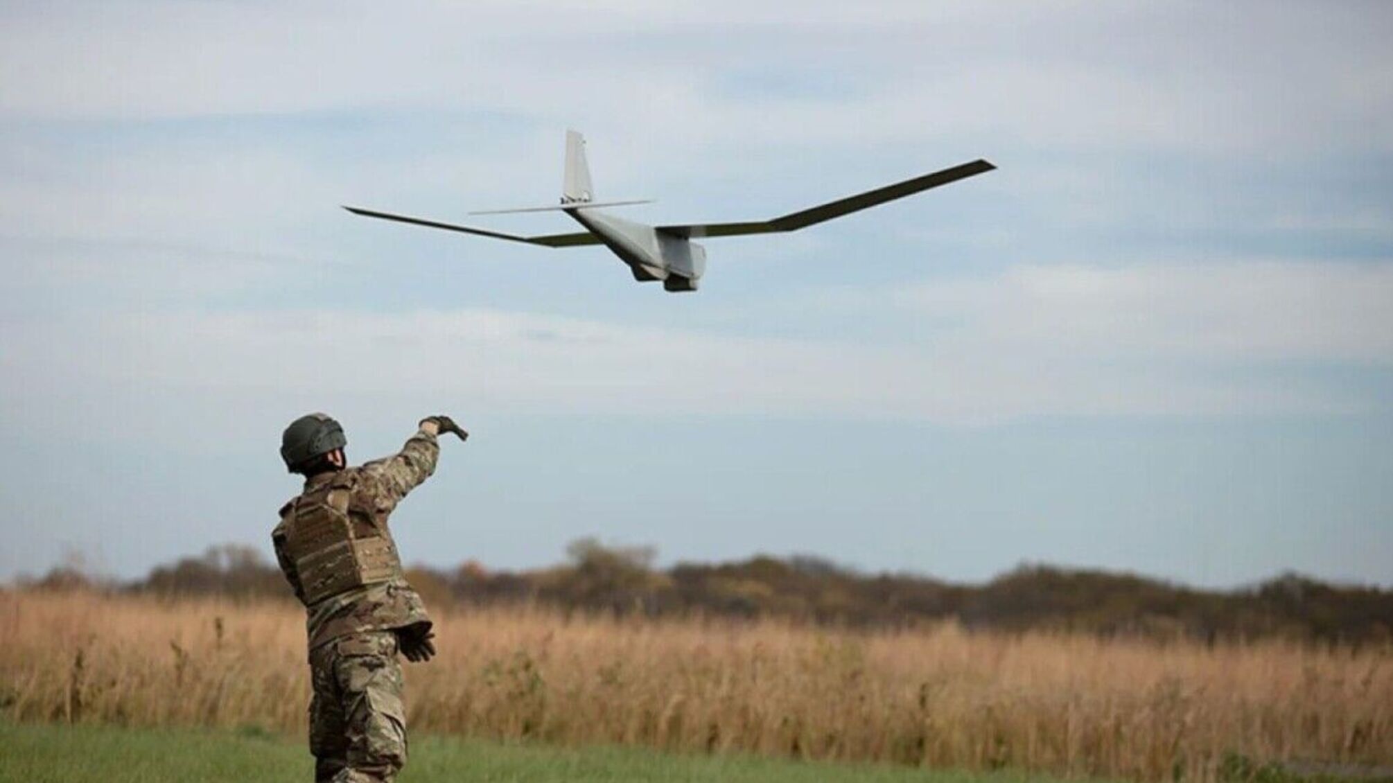 Мощные взрывы в Ростове-на-Дону: вероятное попадание в районе стратегических объектов