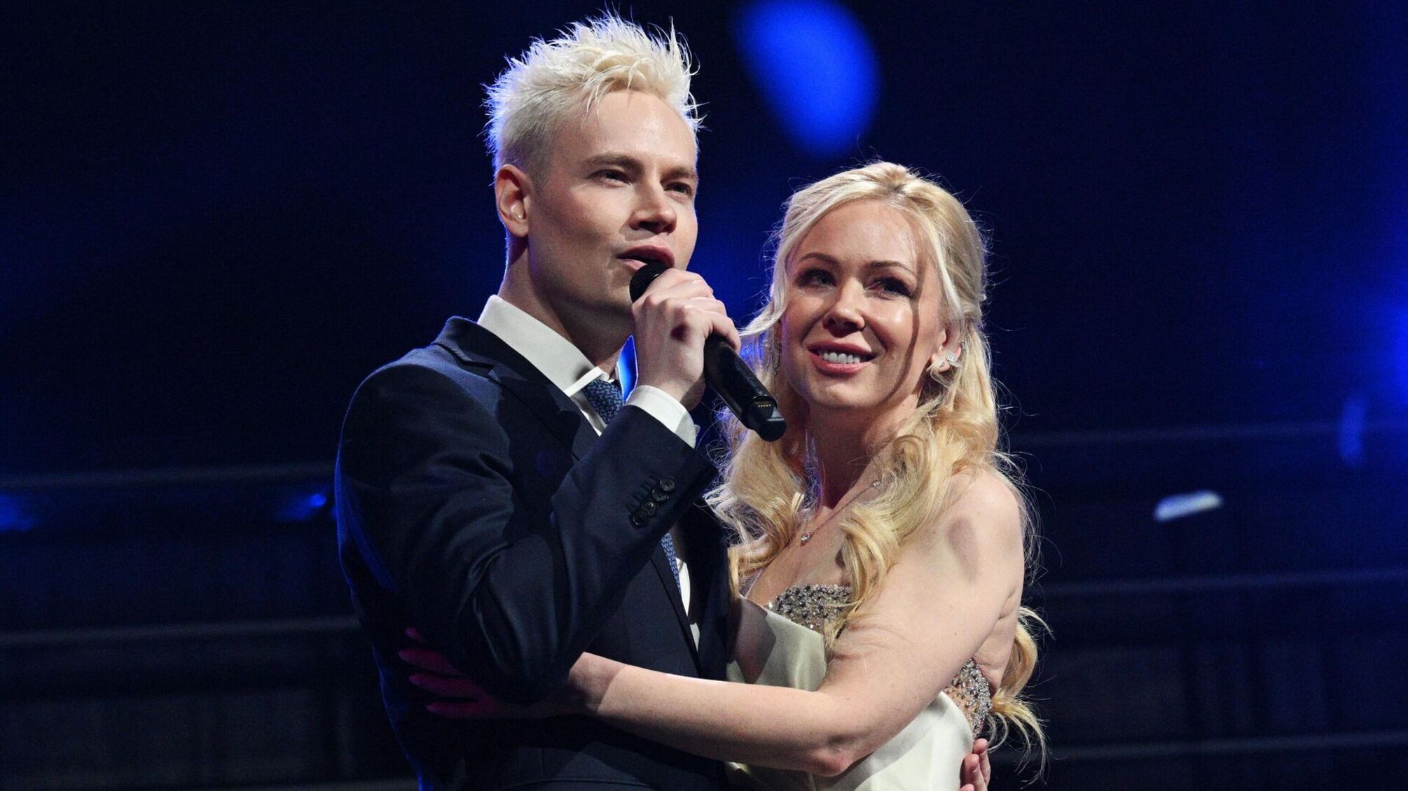 Любовница Путина и пропагандистский исполнитель Shaman официально заявили об отношениях