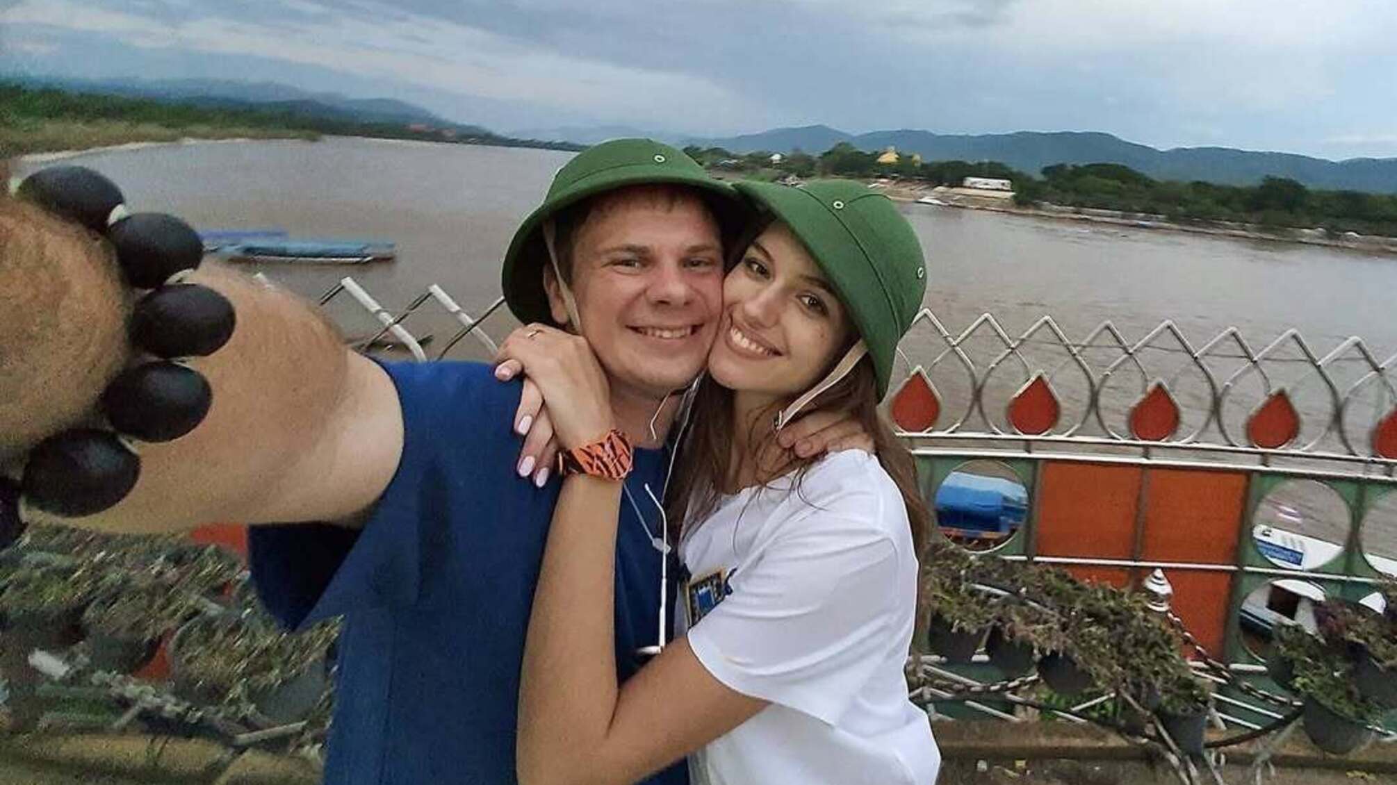 Дмитрий Комаров и Александра Кучеренко