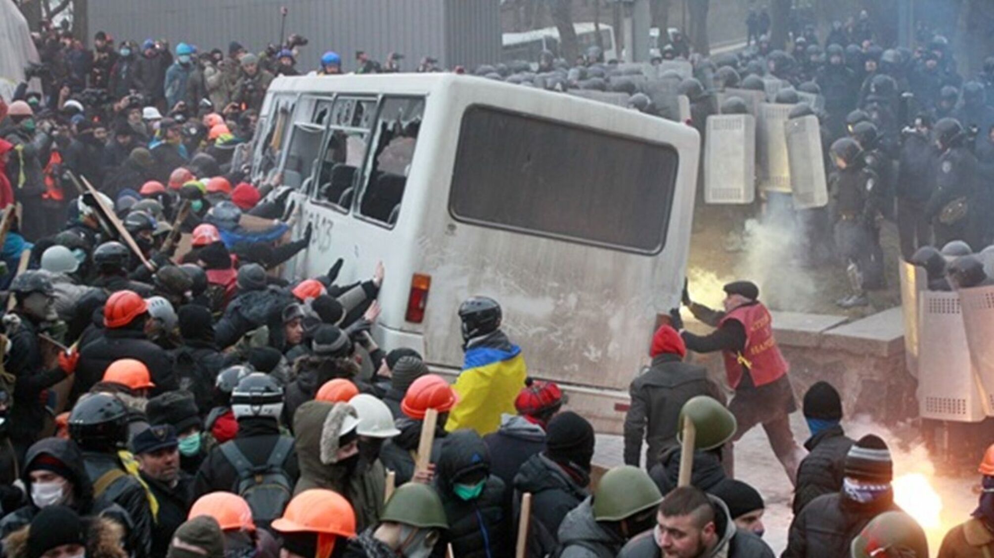 Законопроєкт №10311 дозволить Нацгвардії застосовувати електрошокери і сльозогінний газ під час заворушень
