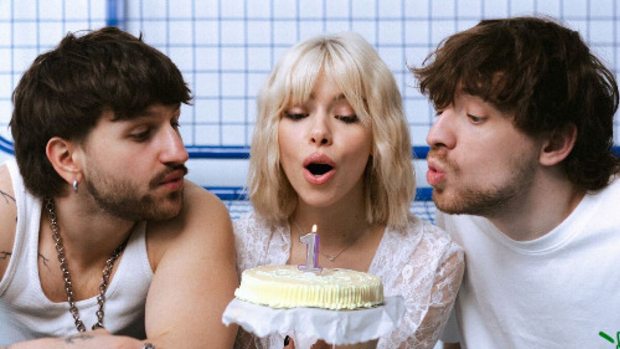 MOLODI і Кондратенко презентували вибухову композицію