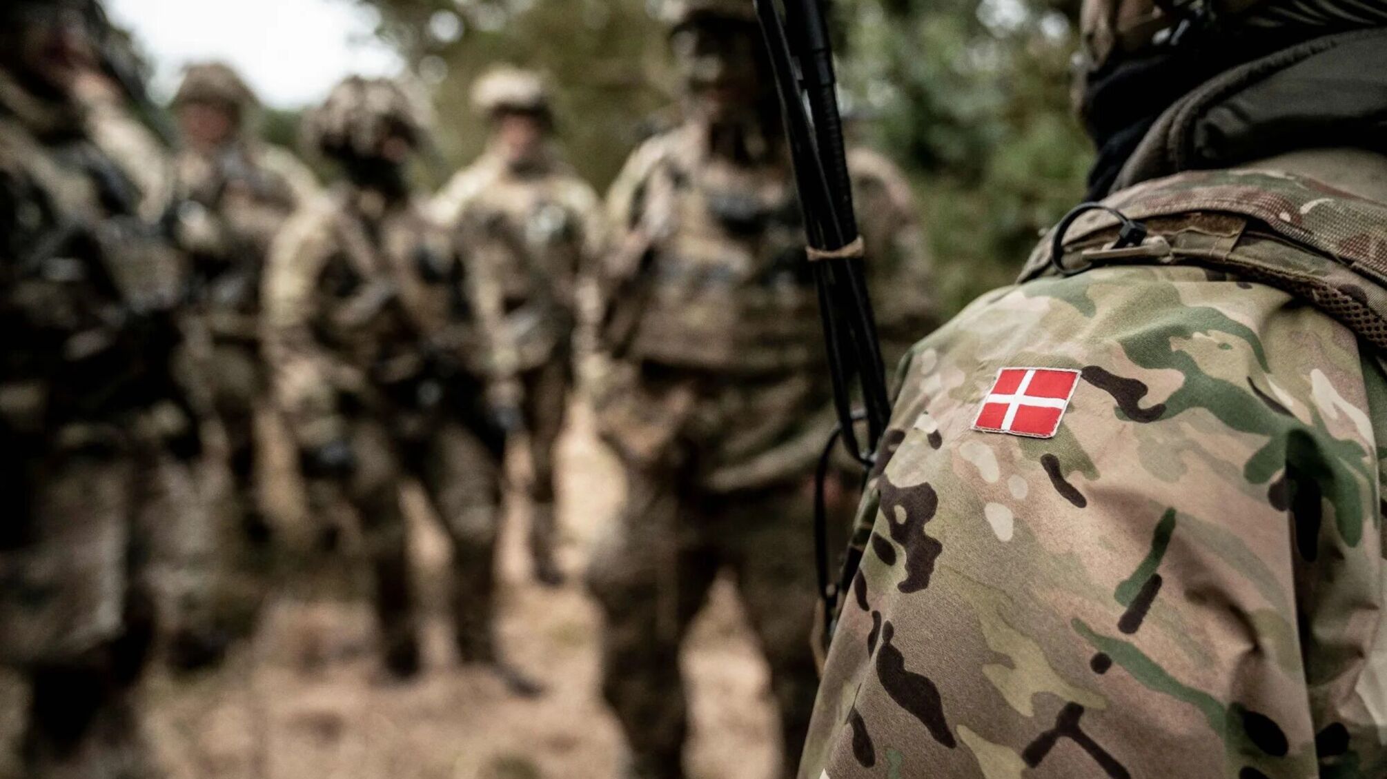 Данія запроваджує обов’язковий призов для жінок з 2026 року