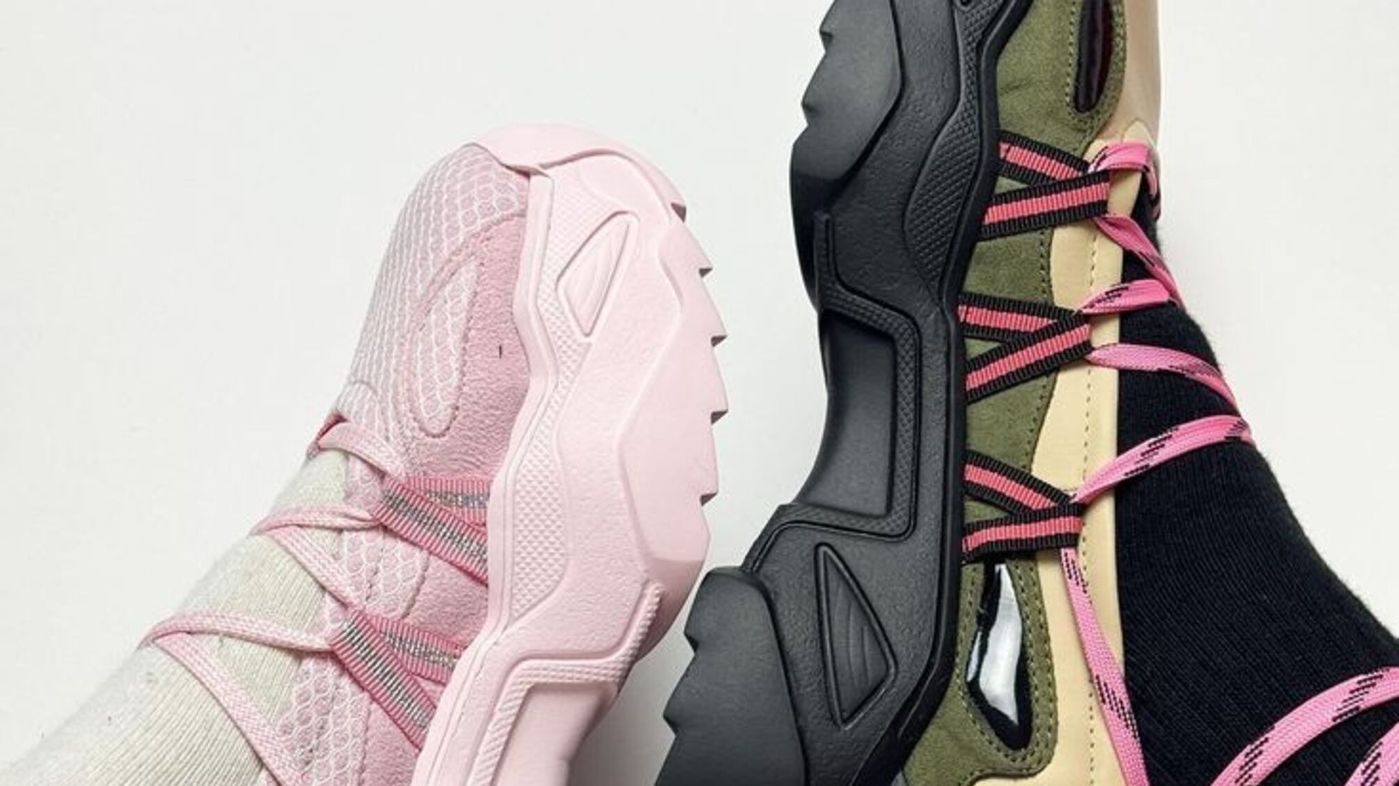 Балетные кроссовки: главный обувной тренд весны 2025 года по версии Андре Тана