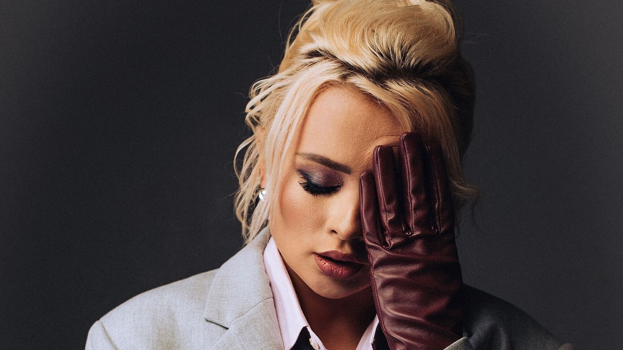 «Більше не плачу»: ANGELA презентує саундтрек для тих, хто пережив розставання