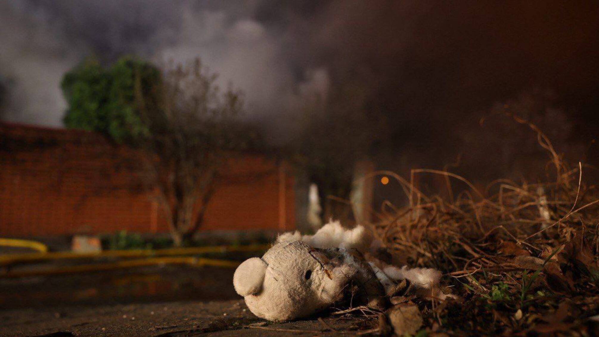 Дніпро, удар