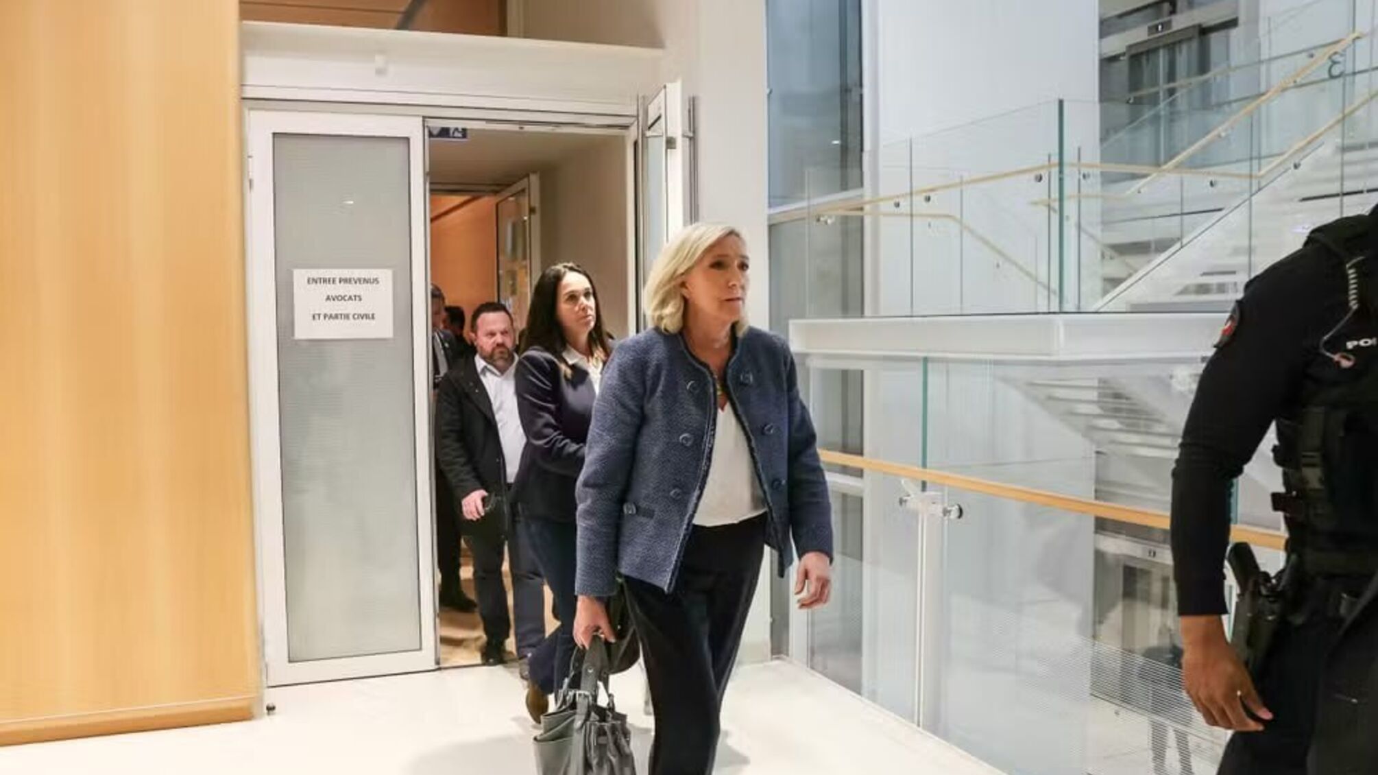 Парижський суд оголосив вирок Марін Ле Пен