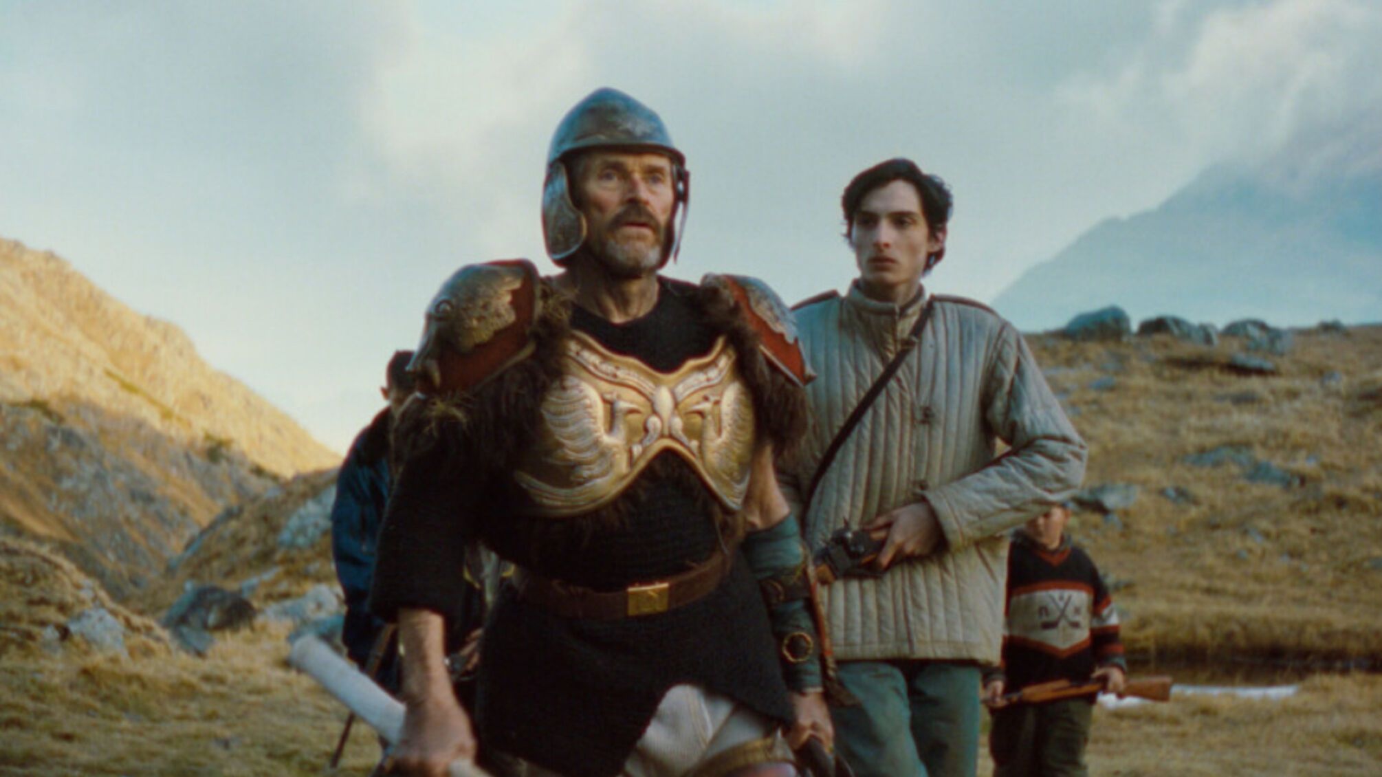 A24 показала фрагмент фильма, где Уиллем Дефо исполняет украинскую песню