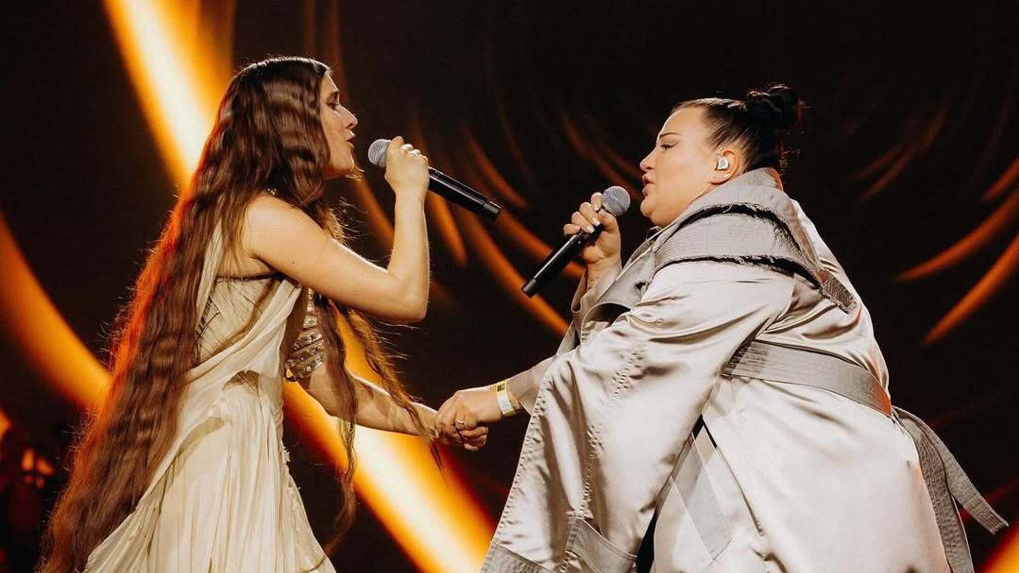 Jerry Heil и Alyona Alyona