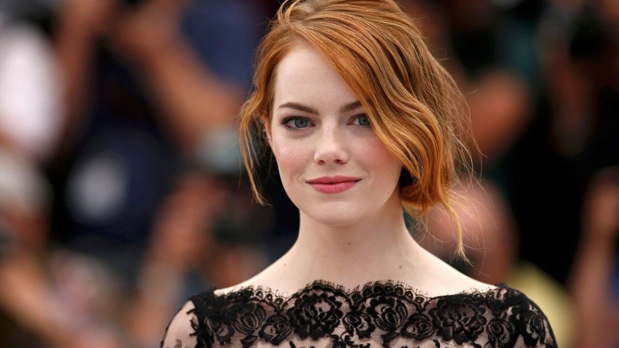 Емма Стоун заінтригувала фанів можливою вагітністю