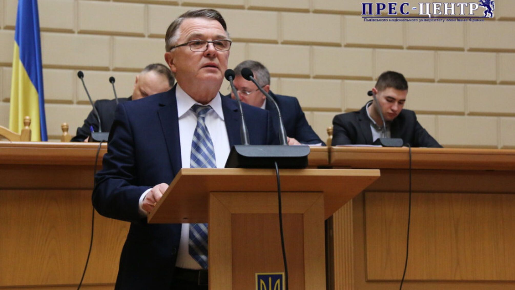 Для и. ректора Мельника придумали должность 'советника ректора' с руководящим влиянием