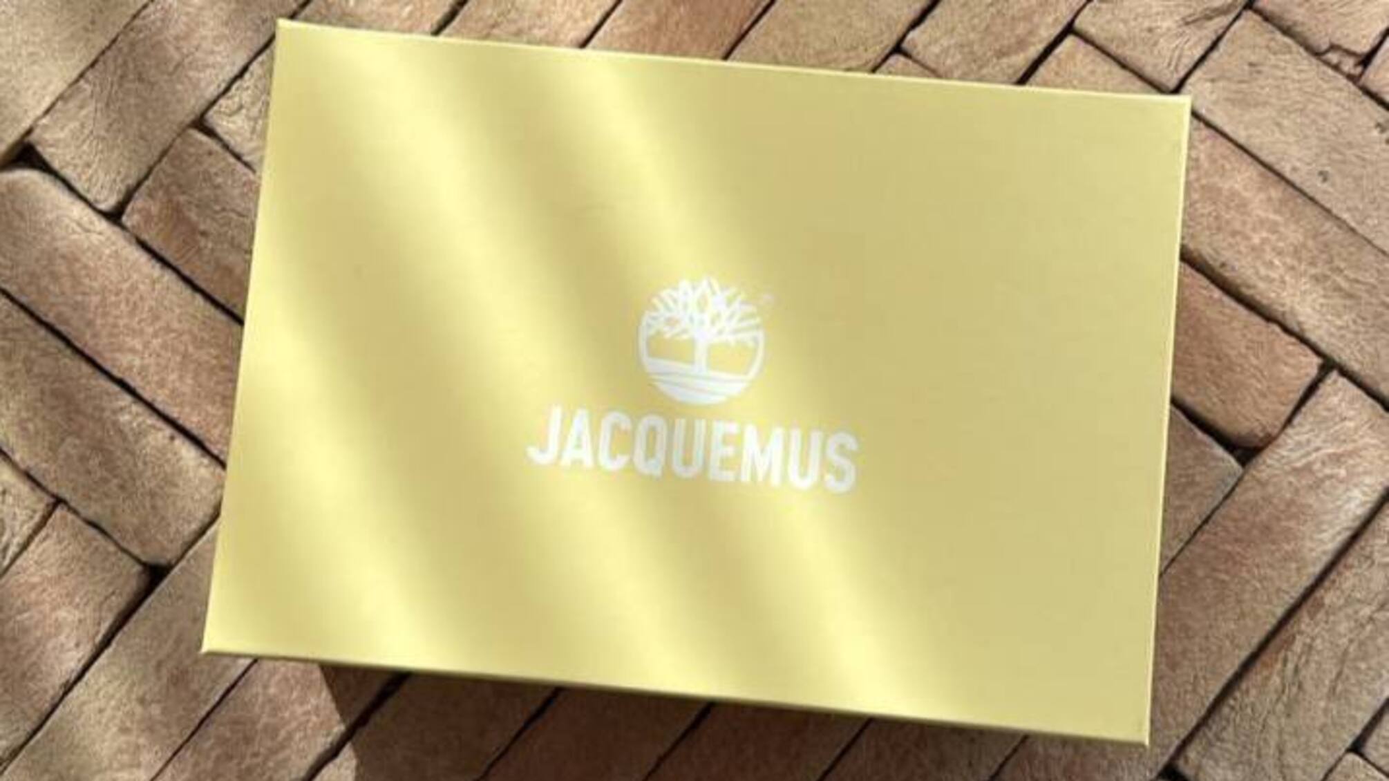 Jacquemus і Timberland готують колаборацію: що ховається за «коробкою-натяком»