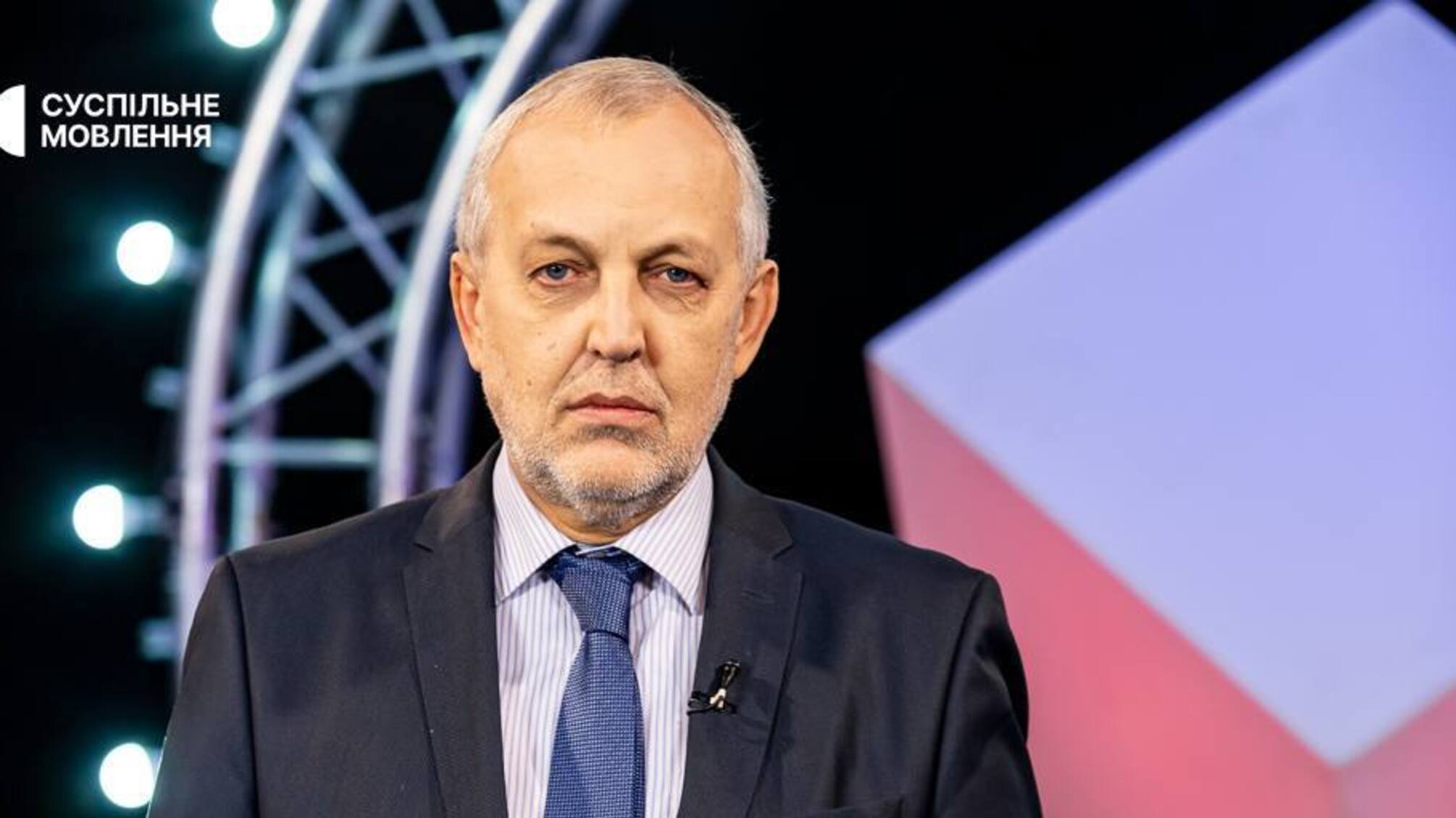 Юрий Макаров в больнице: на известного телеведущего напали с ножом