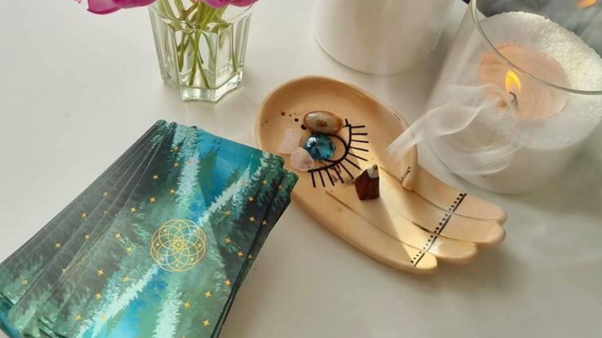 Таро-поради для всіх знаків зодіаку на 3 квітня 2025 року