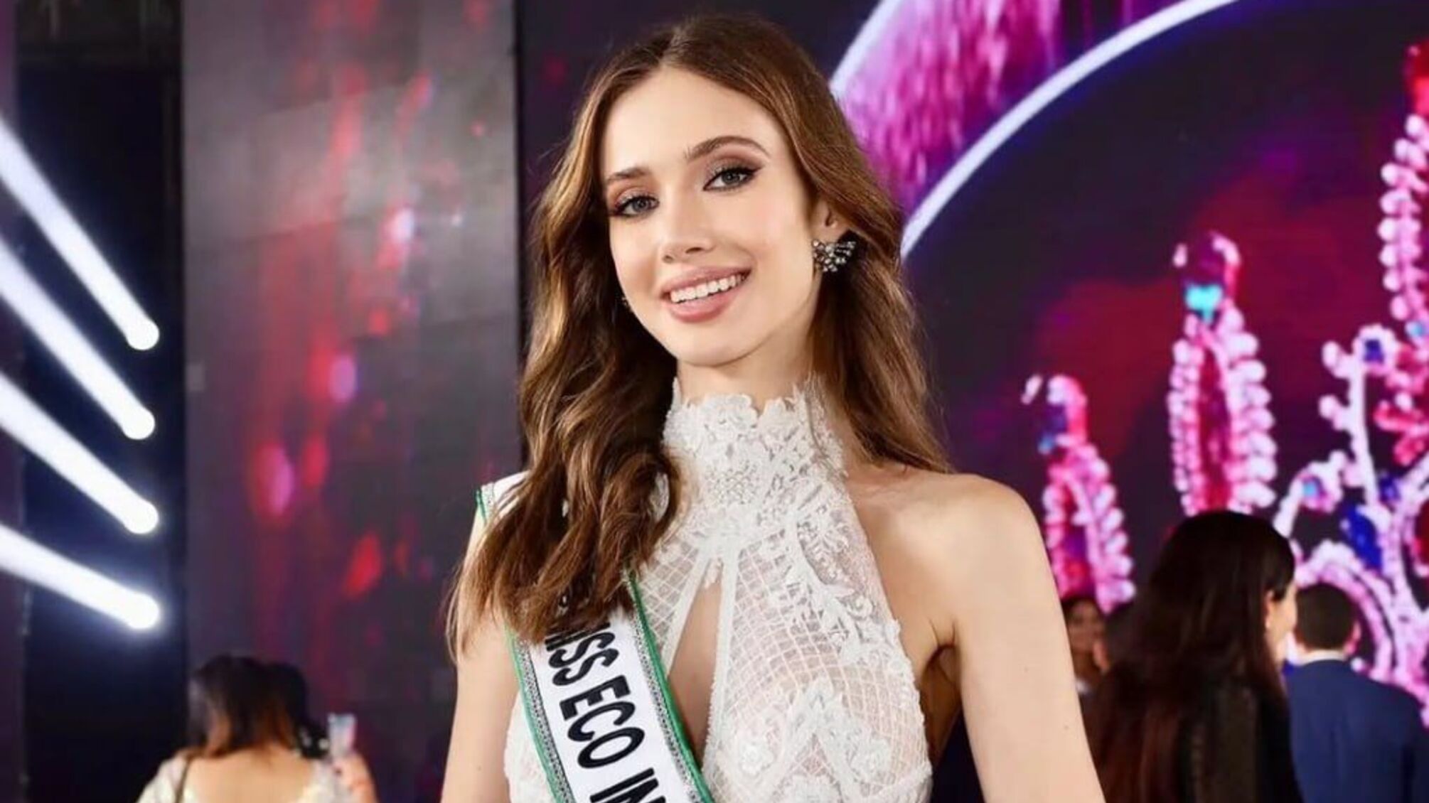 Украинка снова среди лидеров на Miss Eco International 2025