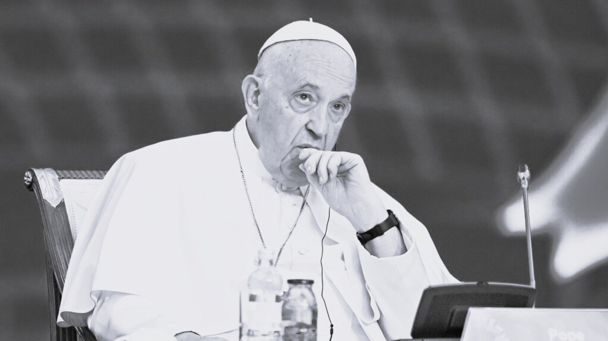 Мир прощается с Папой Франциском