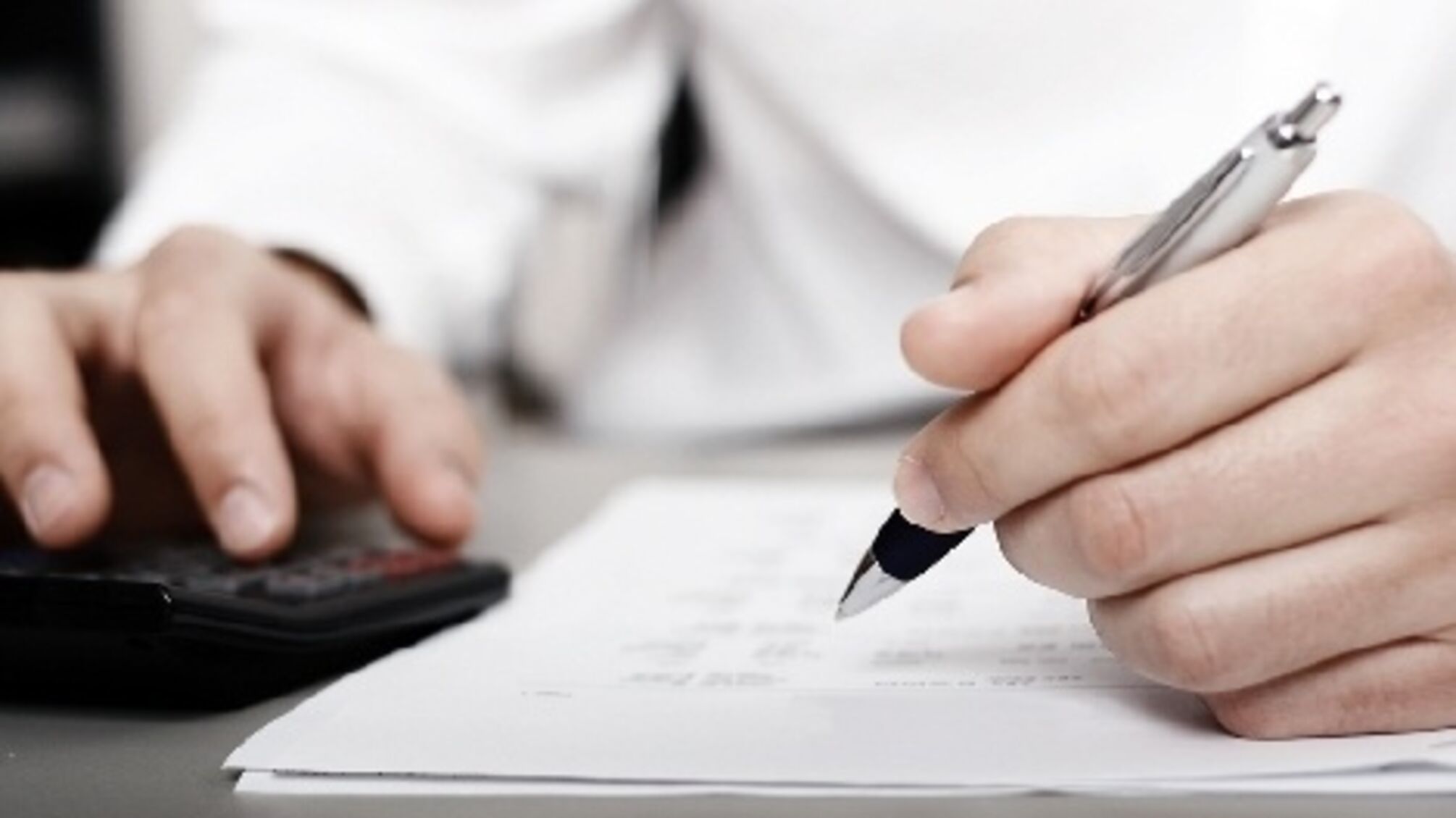 Чиновника могут наказать за ложь в декларации