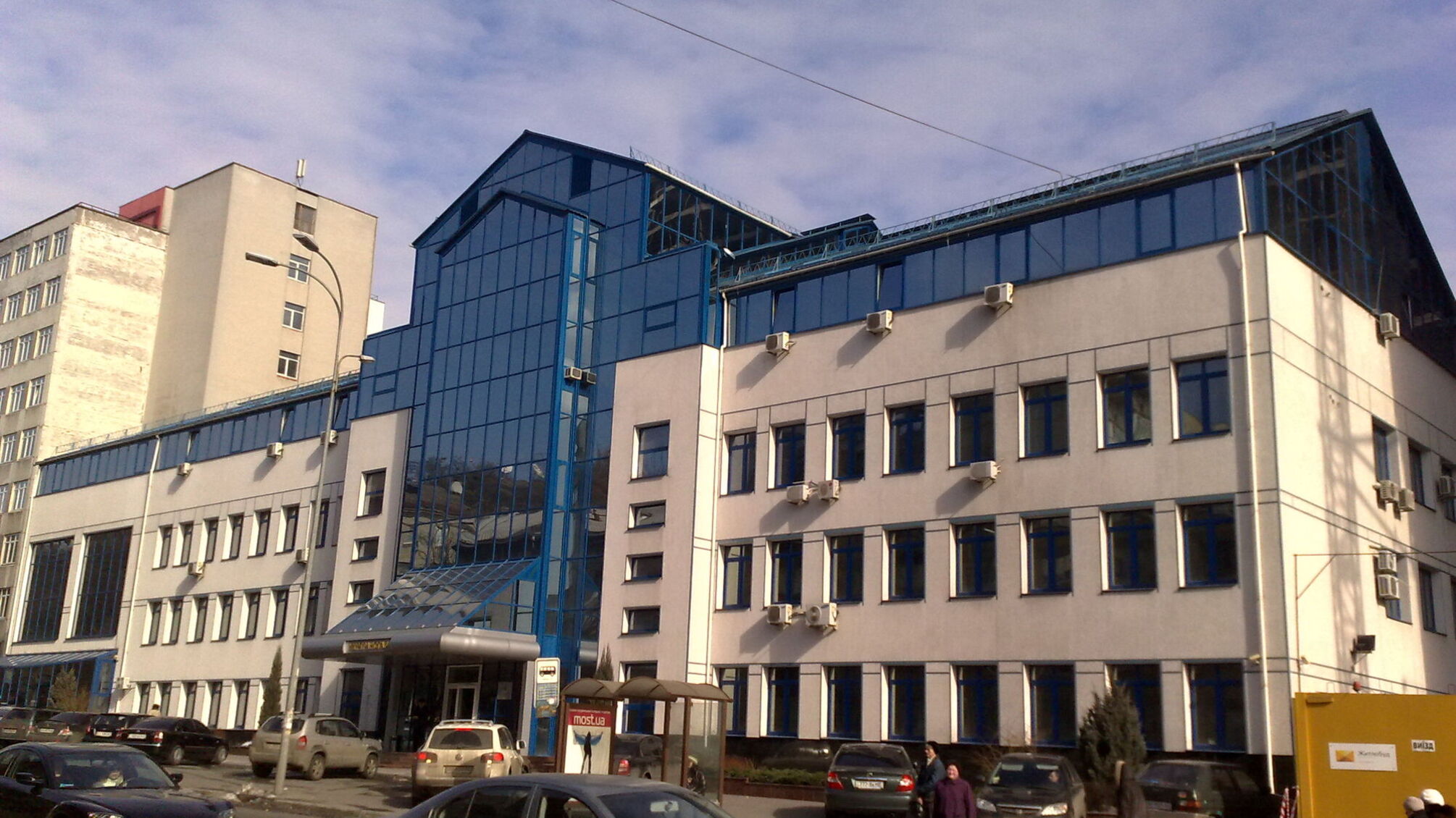 38 миллионов лишних расходов: в тендере Укртрансгаза «выиграл» перекупщик из Словакии