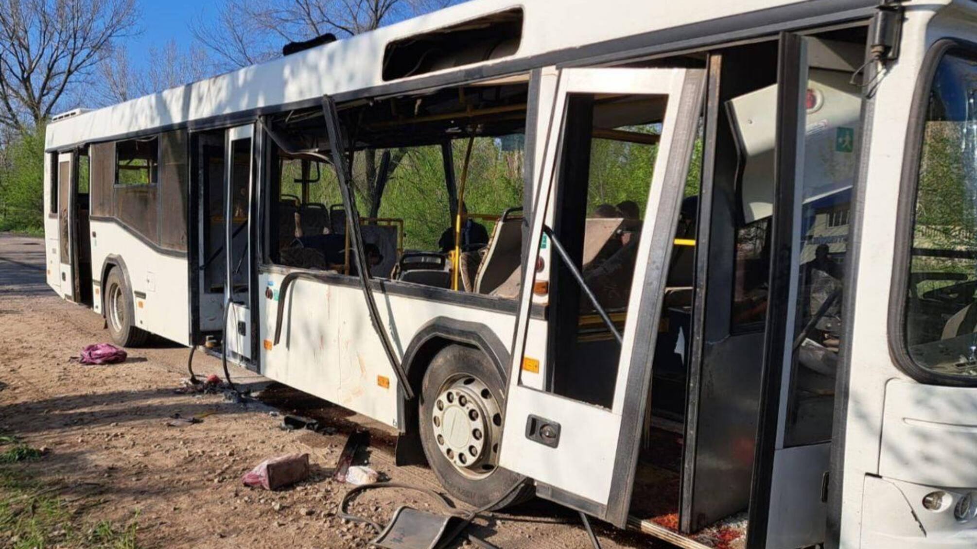 В Марганецком ГОКе скрыли факт ведения работ? Россияне атаковали автобус с работниками предприятия