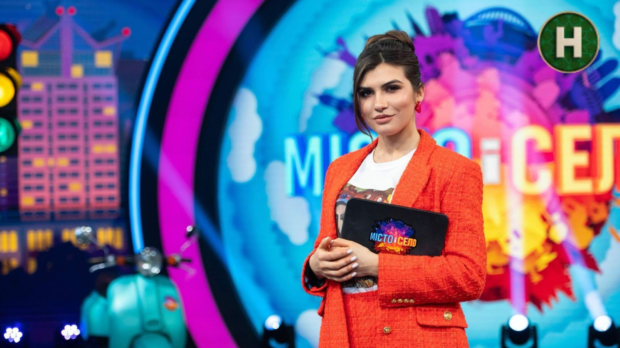 Ведуча 'Місто і село' – про стиль, економію та одяг з минулого