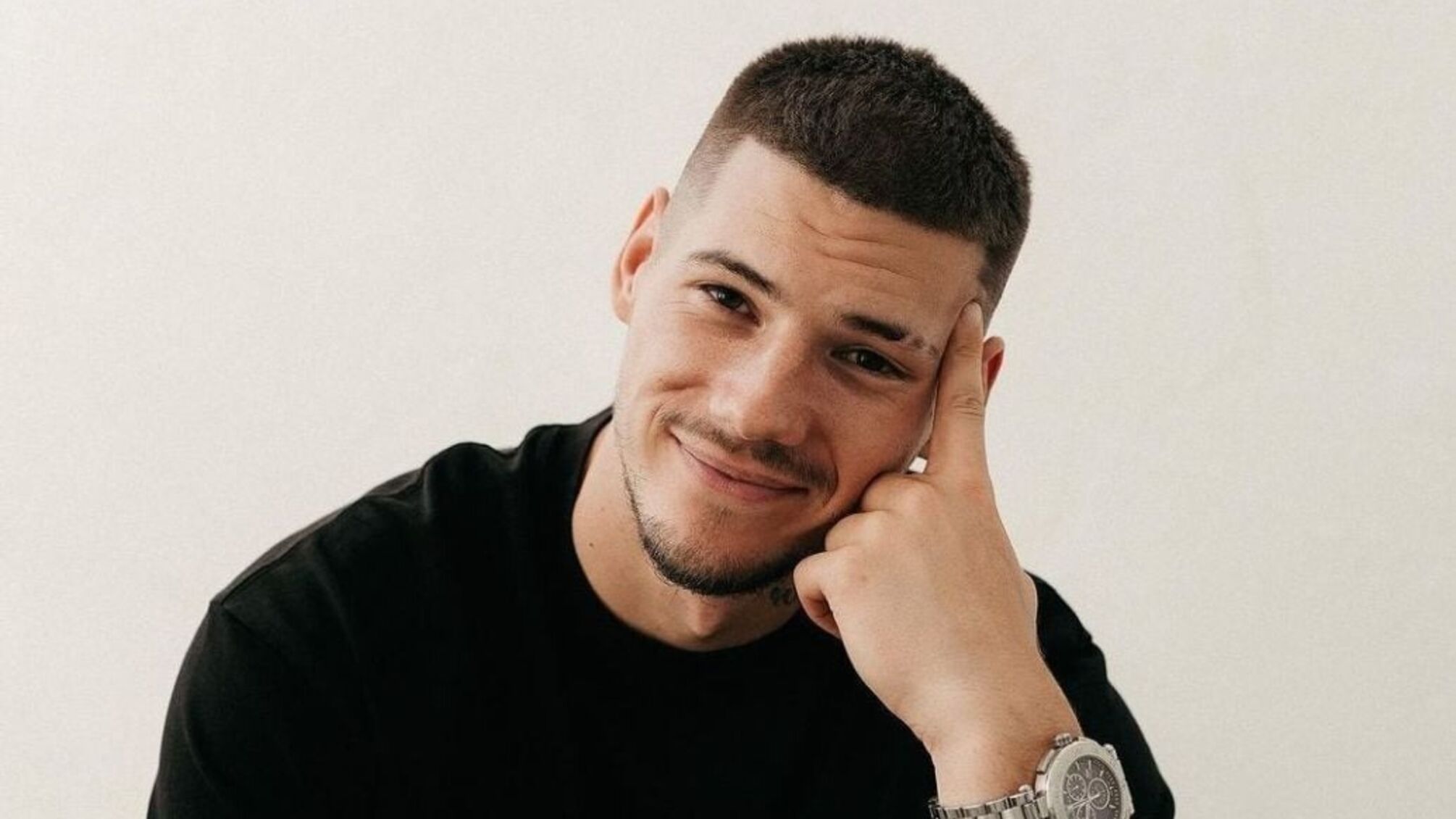 Блогер Волошин идет 800 км в одиночку, чтобы понять, кто он на самом деле