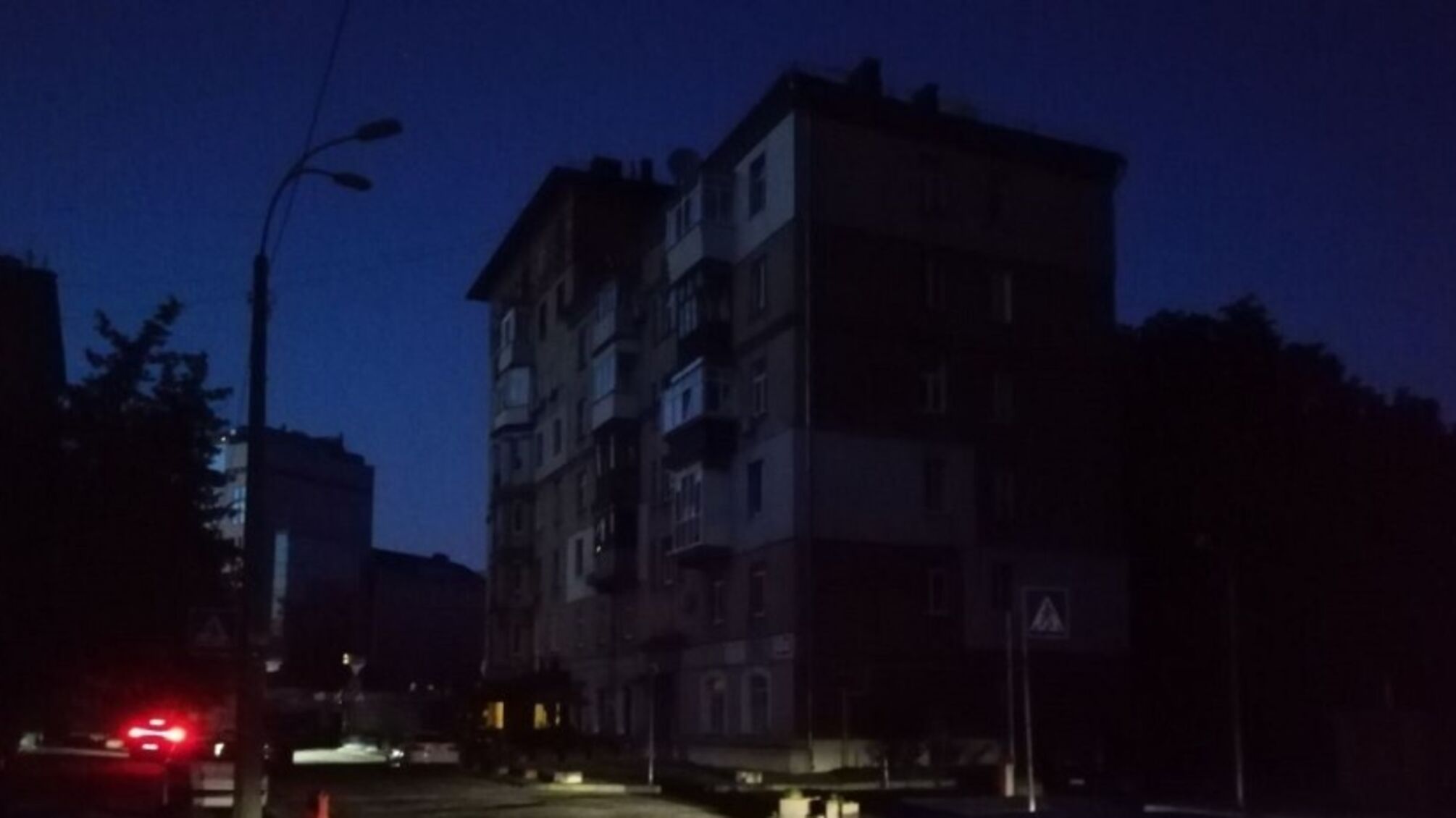 У частині Іспанії, Португалії та Франції раптово зникло світло