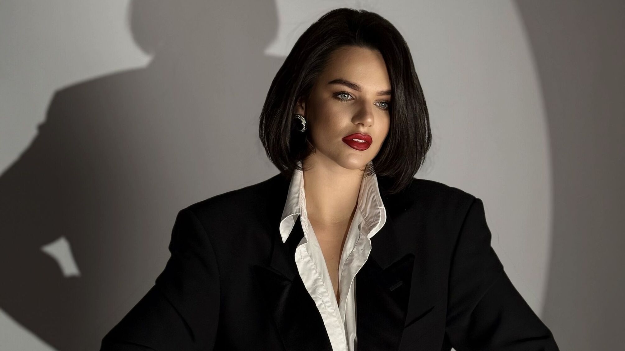 Стилістка оцінила вибір Зеленського і Трампа на похороні у Ватикані