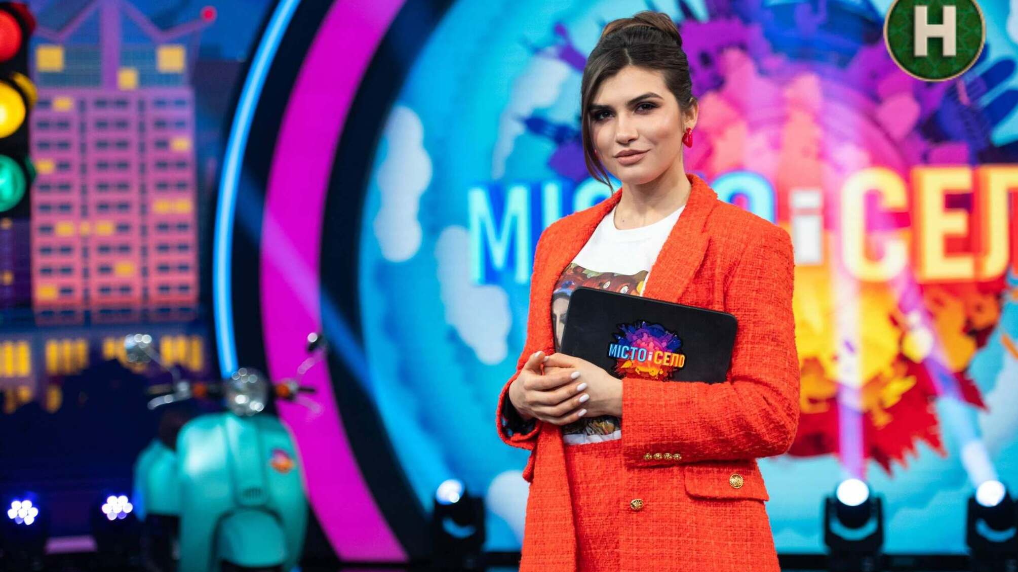 Зірка Нового каналу Катя Олос розповіла, як балет і хілс змінили її погляд на танці