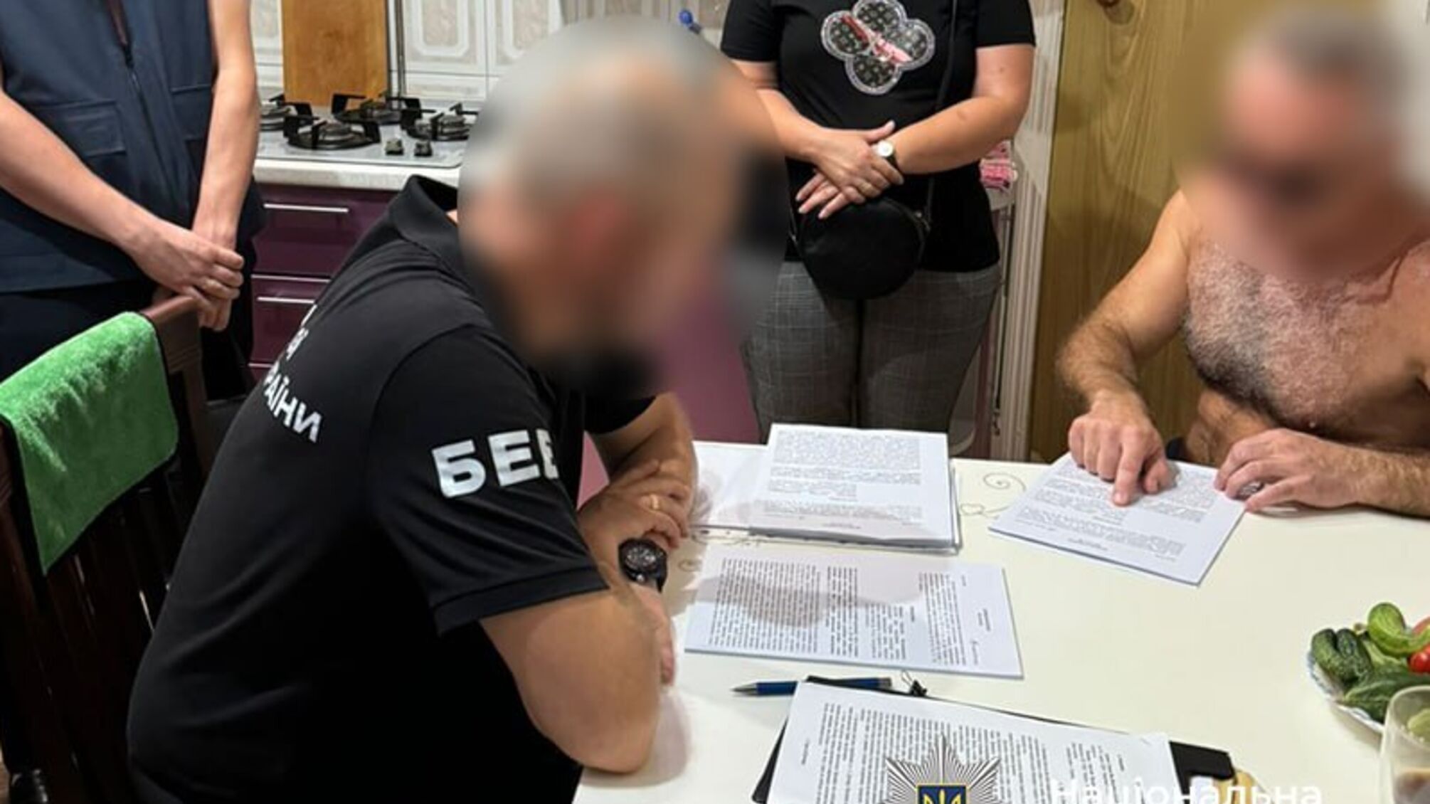 Розтрата на дровах: посадовці й підприємці привласнили мільйони з оборонного бюджету