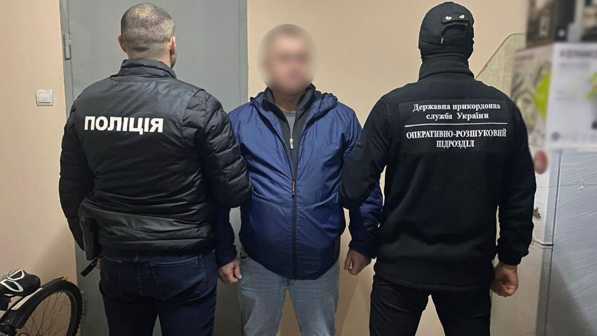 Цена 'путевки' – $10 000: киевлянин организовал схему выезда мужчин за границу