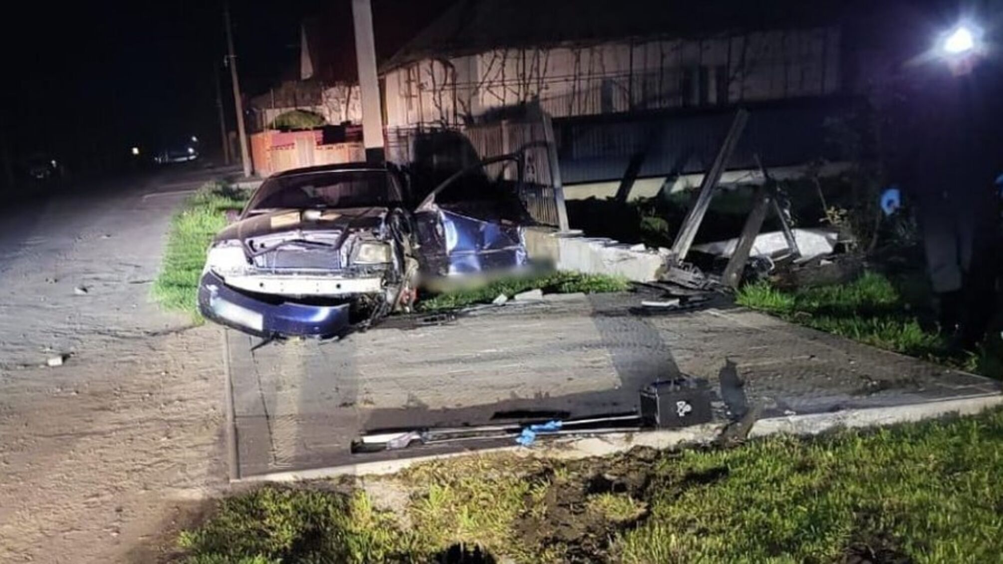 На Закарпатье в результате опрокидывания Audi погиб 36-летний водитель