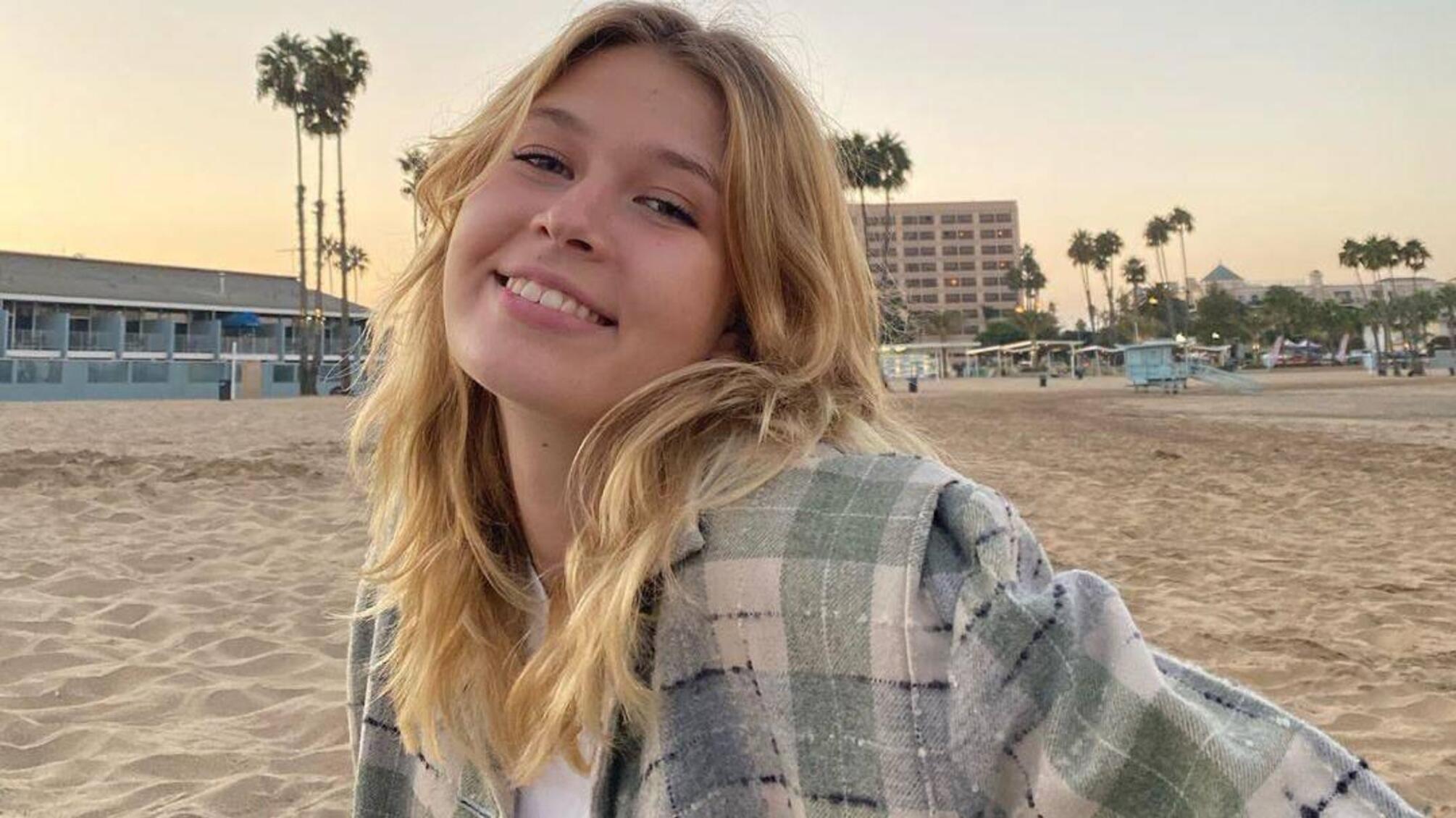 Соня Кіперман отримала сюрприз від мами після 24-річчя