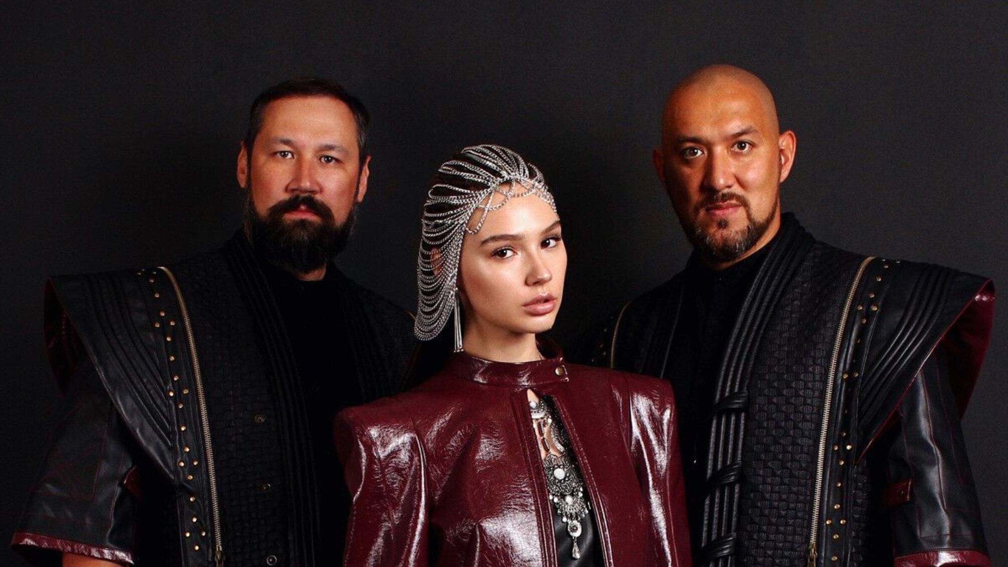 Вірусна пісня з рф очолила український чарт Apple Music