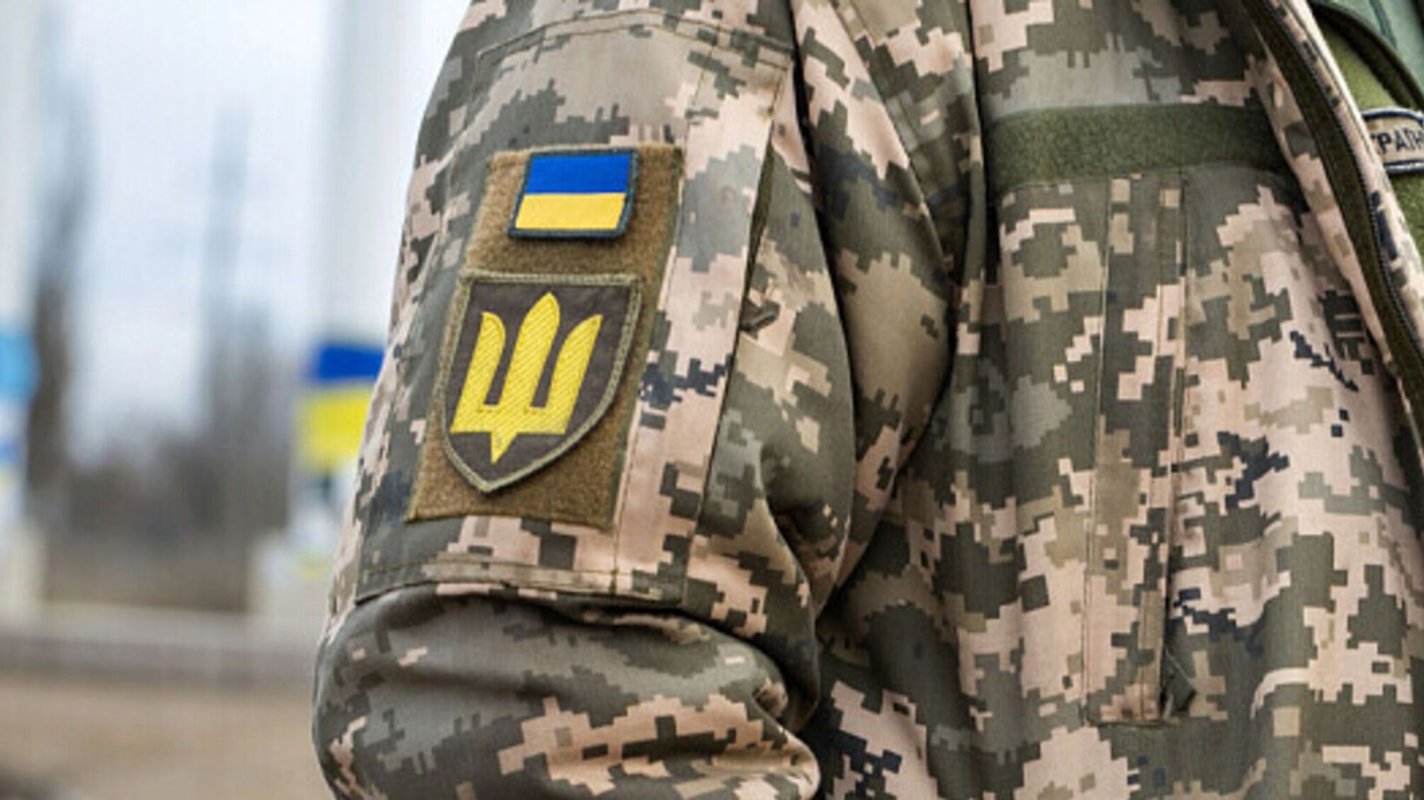 Втратив руки та око на фронті: пілот дронів та журналіст потребує допомоги на протезування