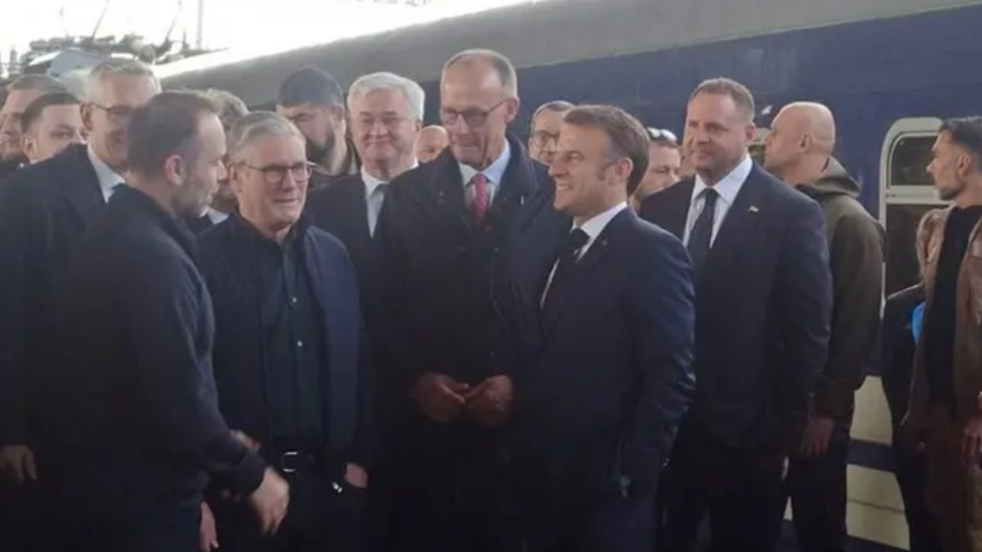 До Києва на зустріч 'Коаліції охочих' прибули Макрон, Стармер, Мерц та Туск