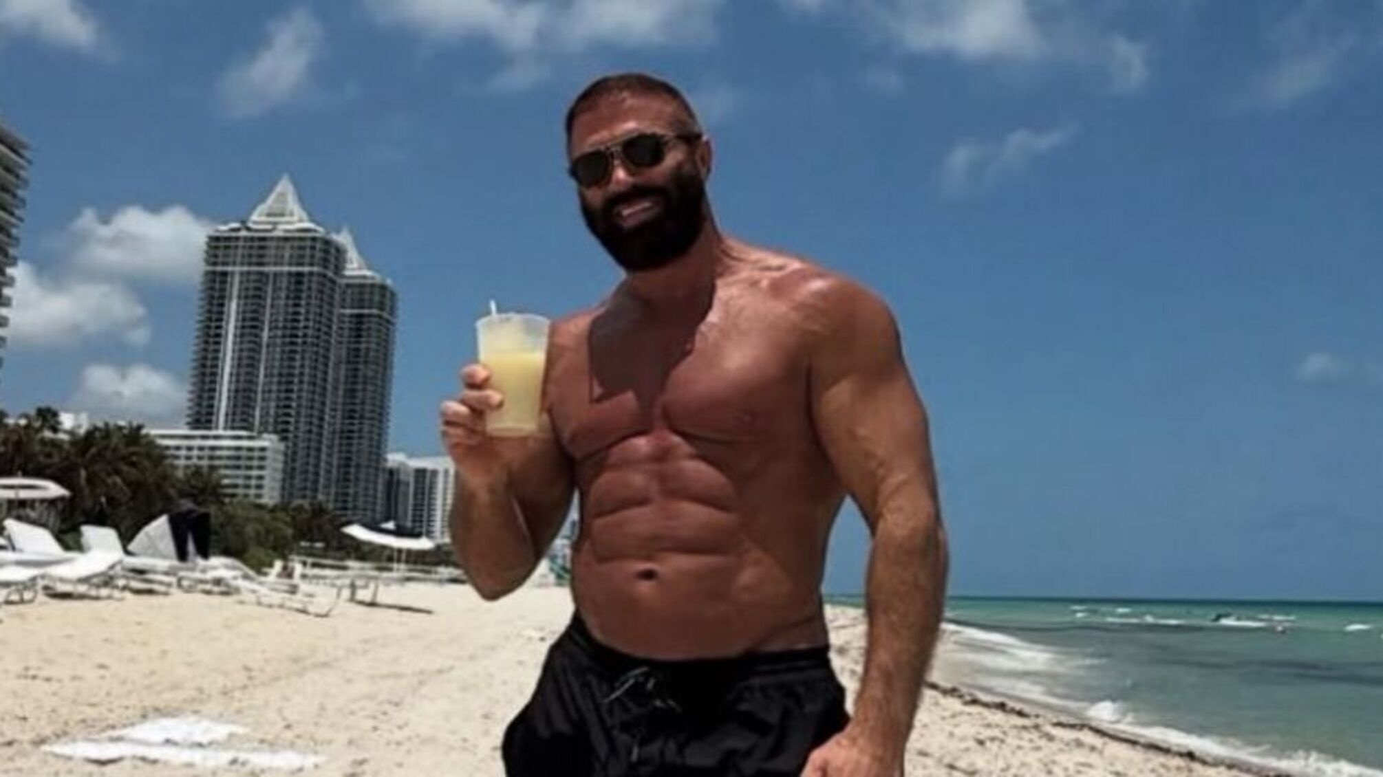 Вместо Италии - Майами: Андрей Насековский снова 'засветился' с выступлениями на русском