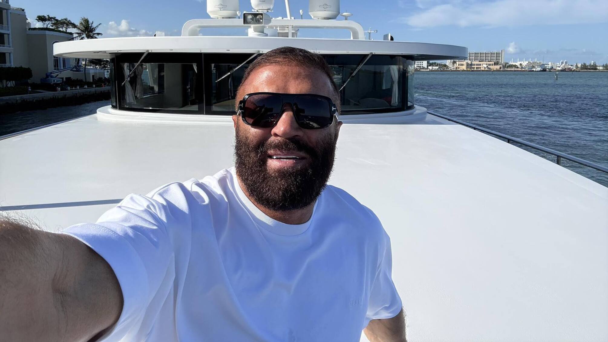 Андрей Насековский